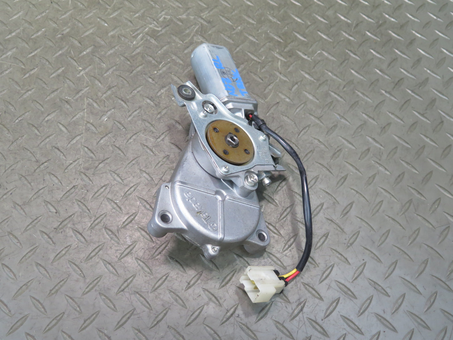04-09 Nissan Z33 350Z Convertible Set of 2 TOP Roof Rear Motor Drive Unit OEM