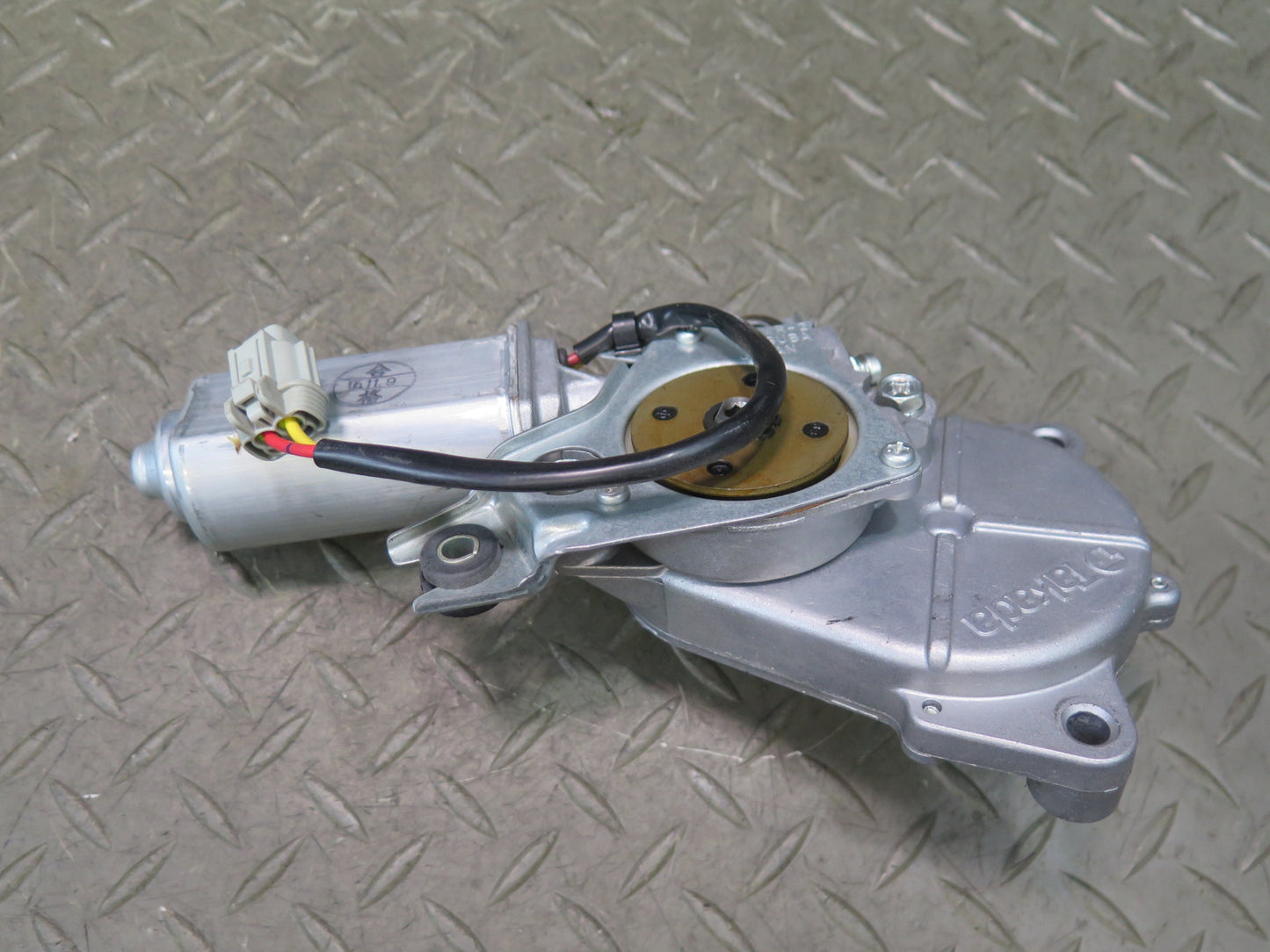 04-09 Nissan Z33 350Z Convertible Set of 2 TOP Roof Lift Motor Drive Unit OEM