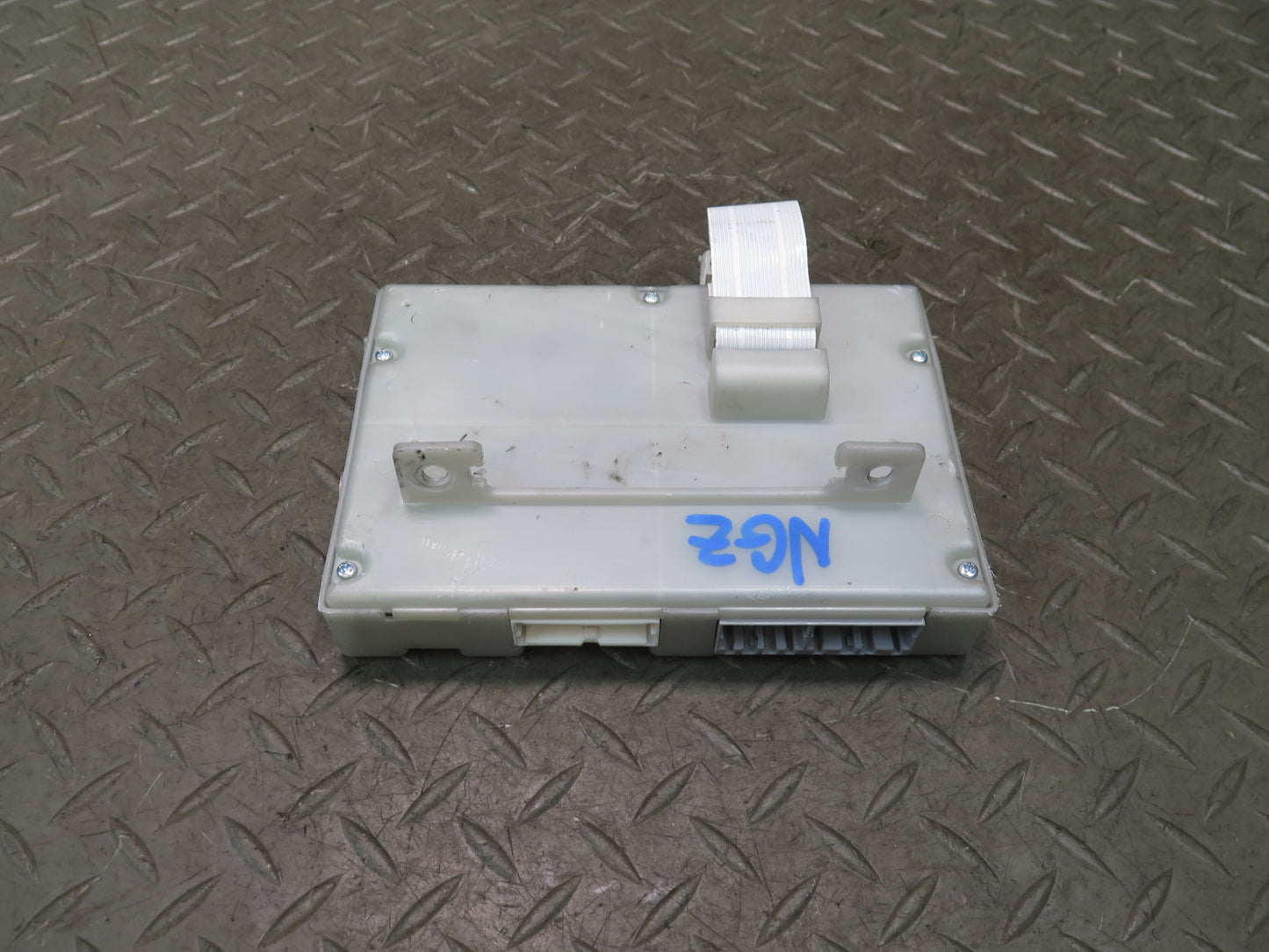 06-08 Nissan Z33 350Z A/C Air Condition Amplifier Control Module 27760-CF40A OEM