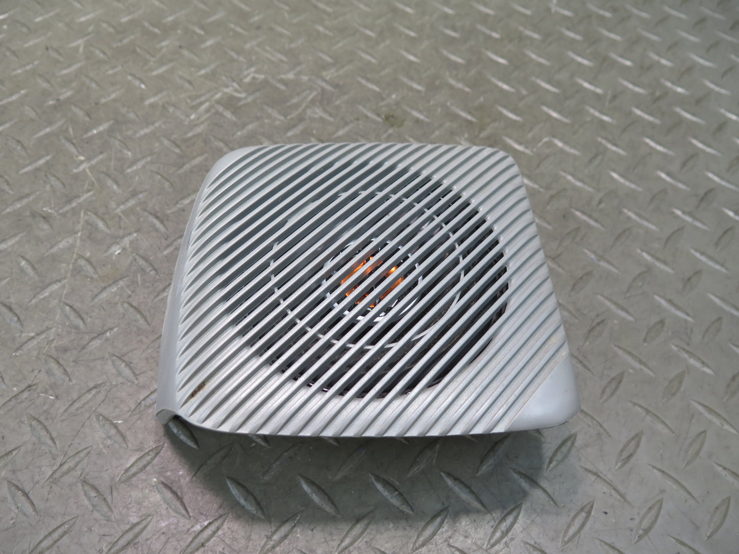 99-03 VW Eurovan T4 Set of 2 Rear Speaker Grille Cover w JBL Club 4020 Speaker