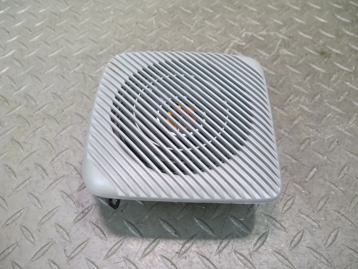 99-03 VW Eurovan T4 Set of 2 Rear Speaker Grille Cover w JBL Club 4020 Speaker