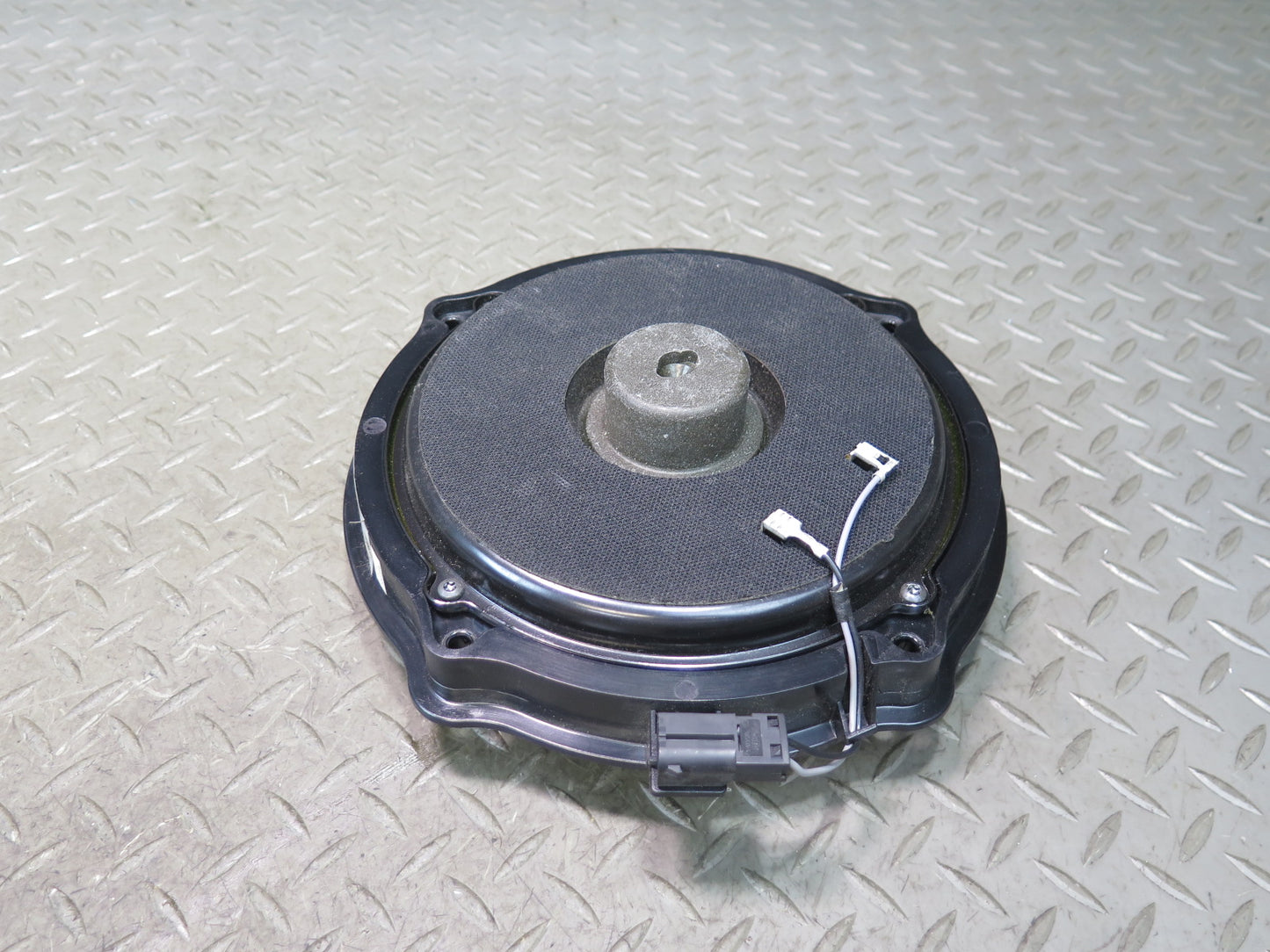 2005-2012 Porsche Boxster 987 Front Left & Right Door Audio Sound Speaker Set