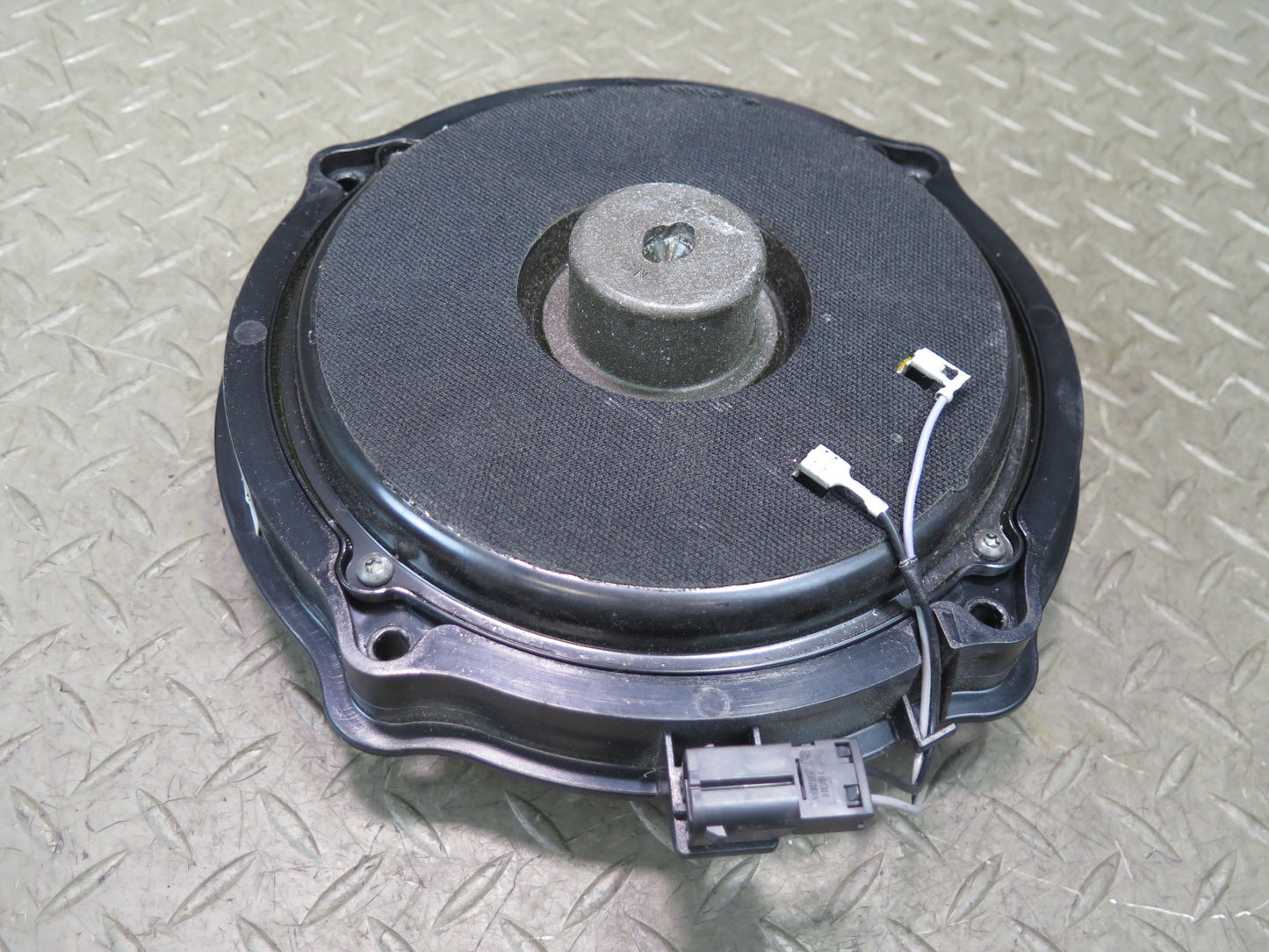 2005-2012 Porsche Boxster 987 Front Left & Right Door Audio Sound Speaker Set