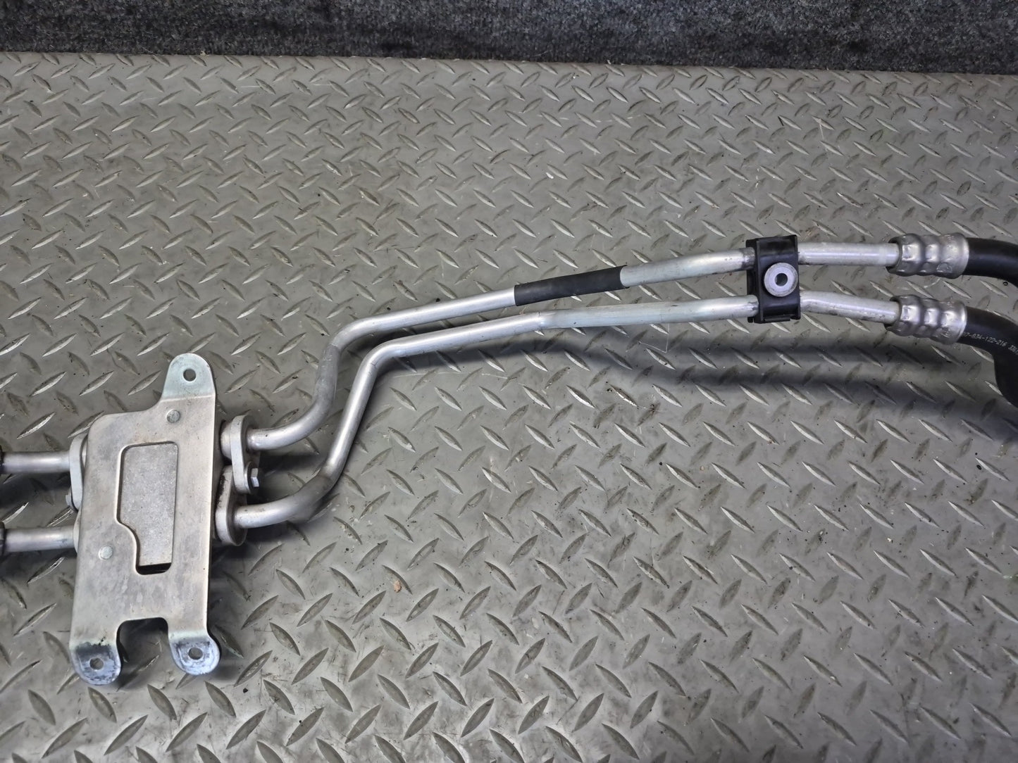 15-20 BMW F32 F33 F82 F83 M4 Transmission Oil Cooler Hose Pipe Line w Thermostat