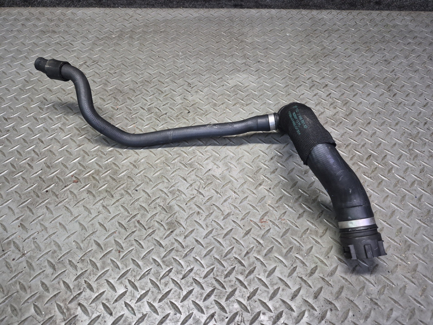 2015-2020 BMW F82 F83 M4 S55 Engine Radiator Coolant Hose Pipe Line Set