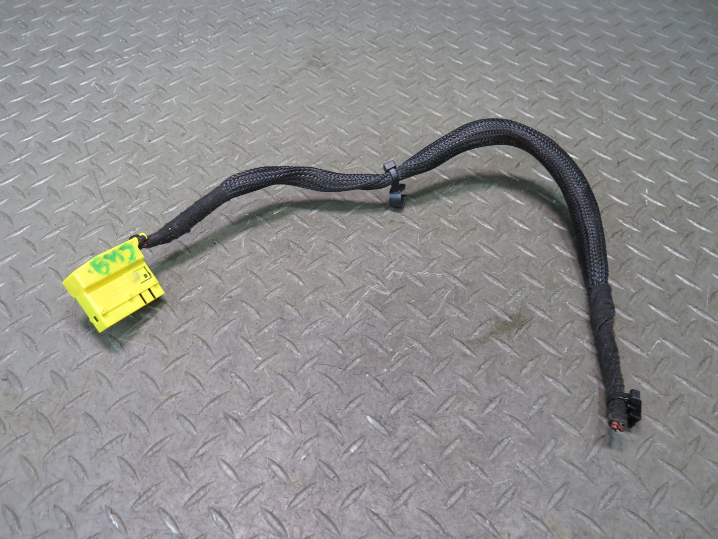 2005-2008 Porsche Boxster 987 Front Right Side Seat Wire Harness Connector Set