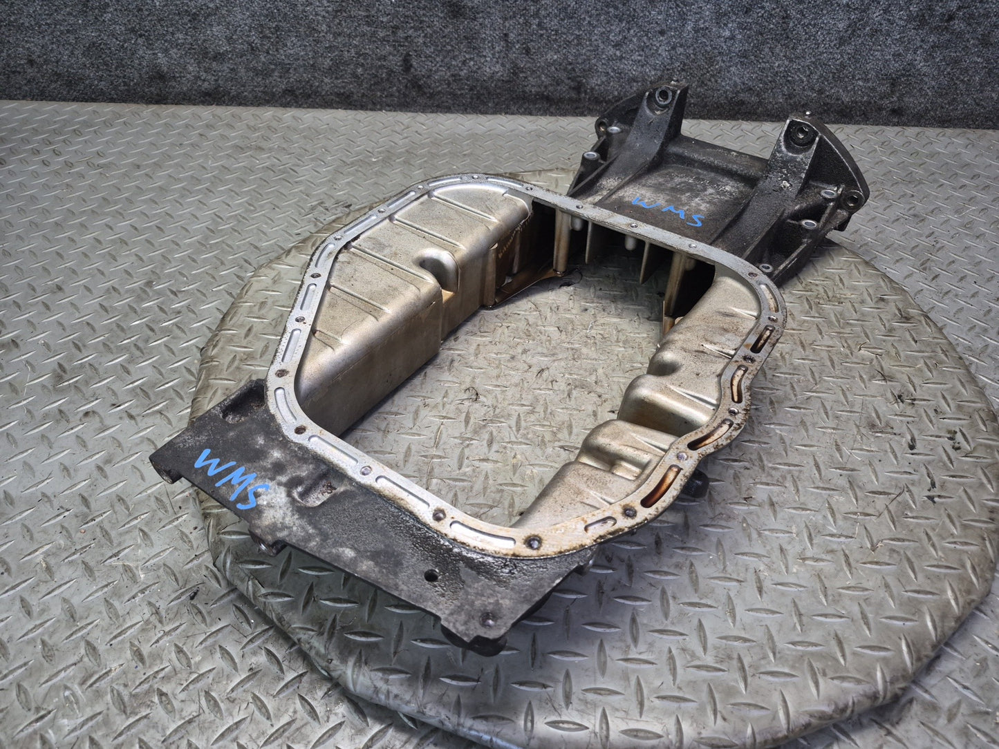 94-99 Mercedes W140 S500 M119 Engine Upper Oil Pan 1190141602 OEM