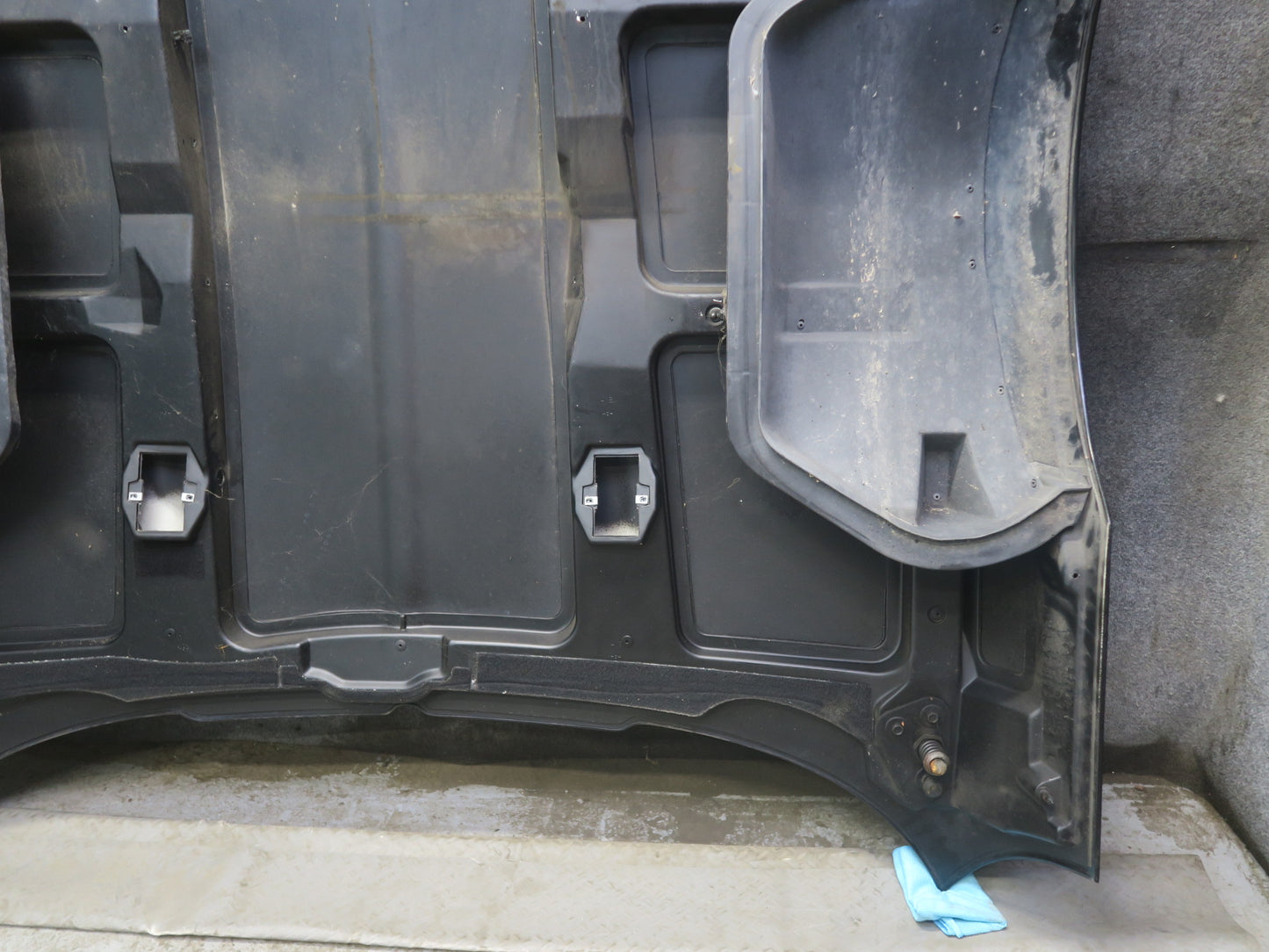 88-96 Chevrolet Corvette C4 Front Hood Bonnet Shell Panel Black OEM