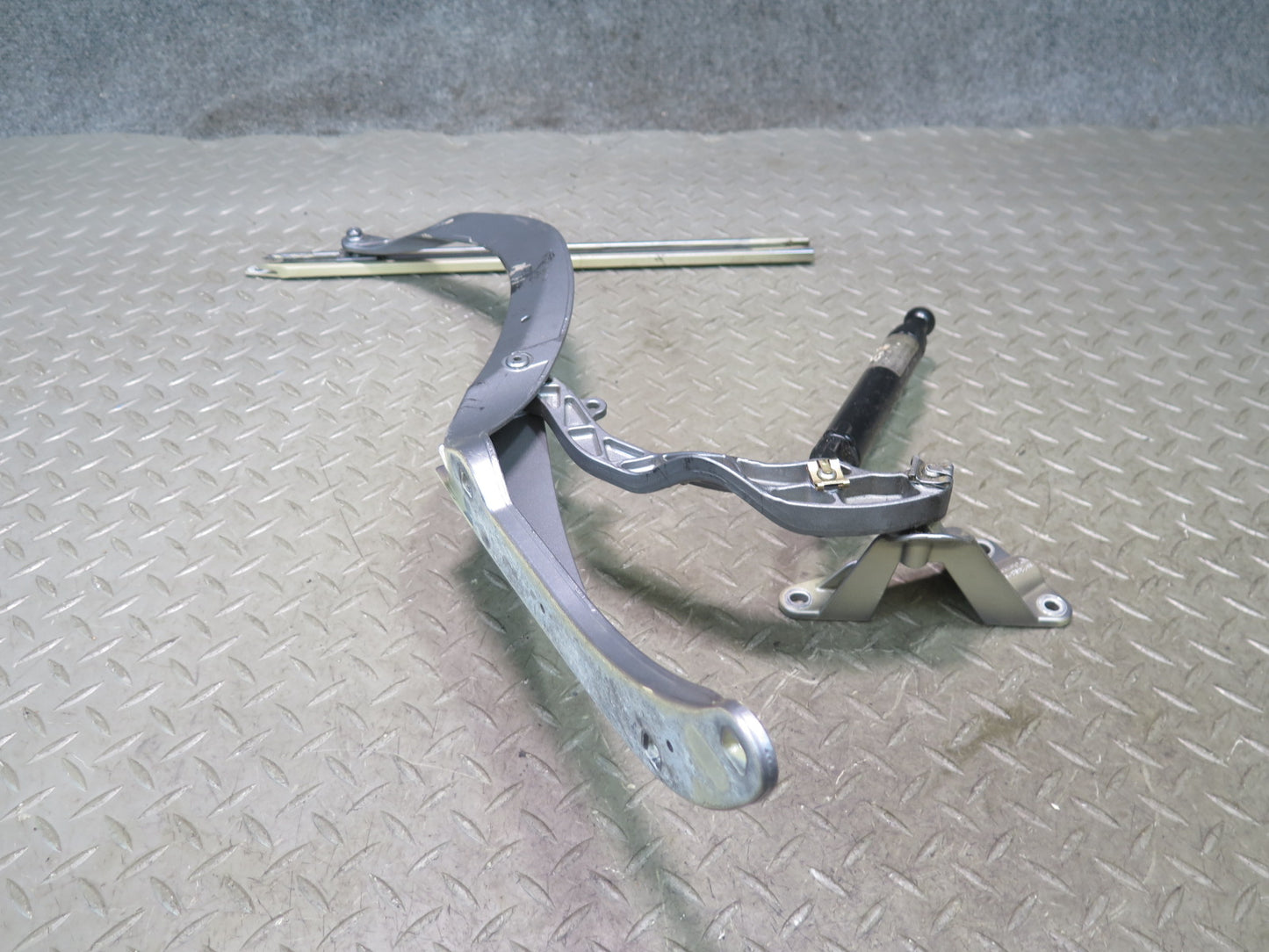 05-12 Porsche Boxster 987 Convertible TOP Roof Left Right Lift Hinge Strut Set