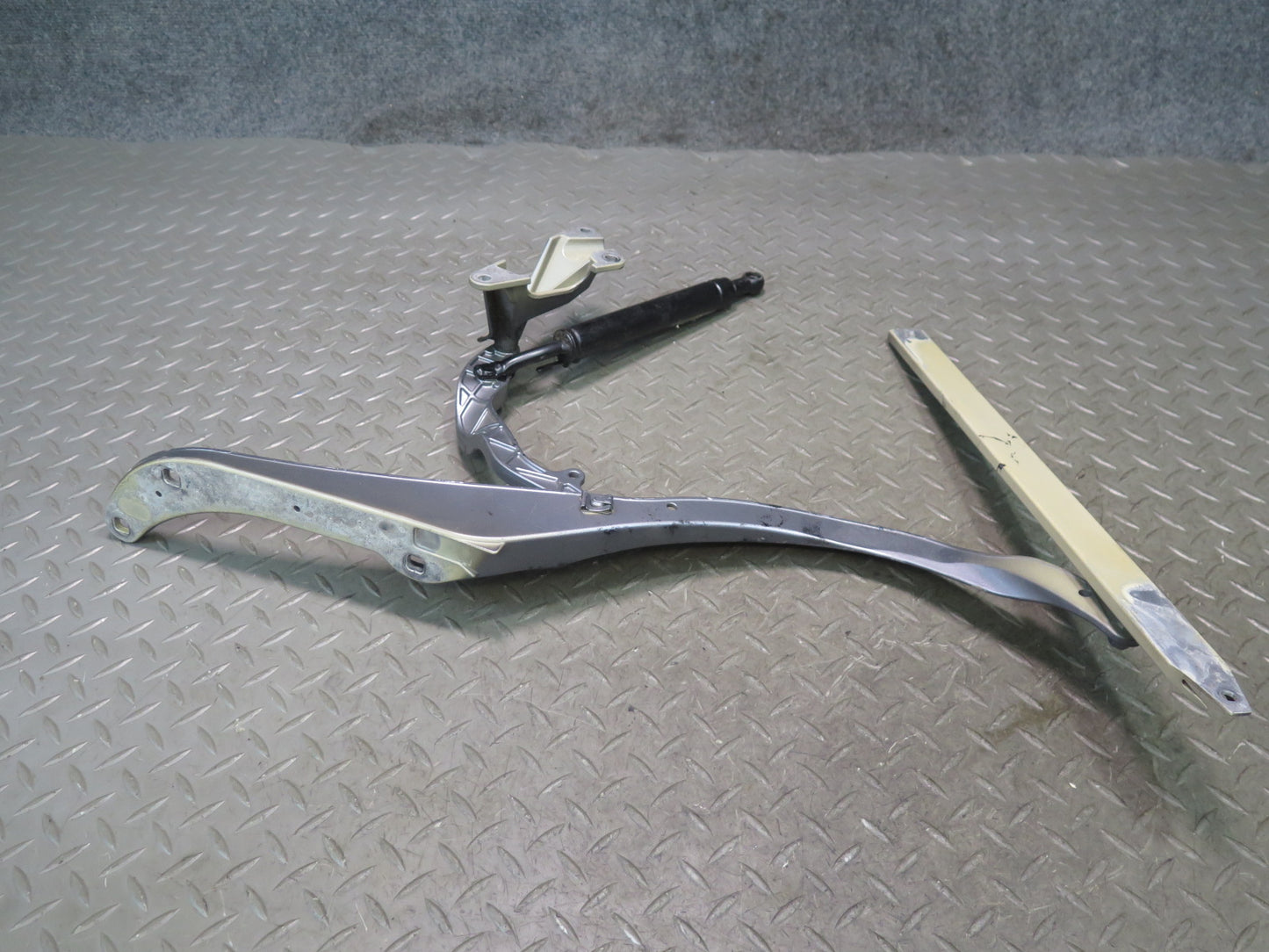 05-12 Porsche Boxster 987 Convertible TOP Roof Left Right Lift Hinge Strut Set