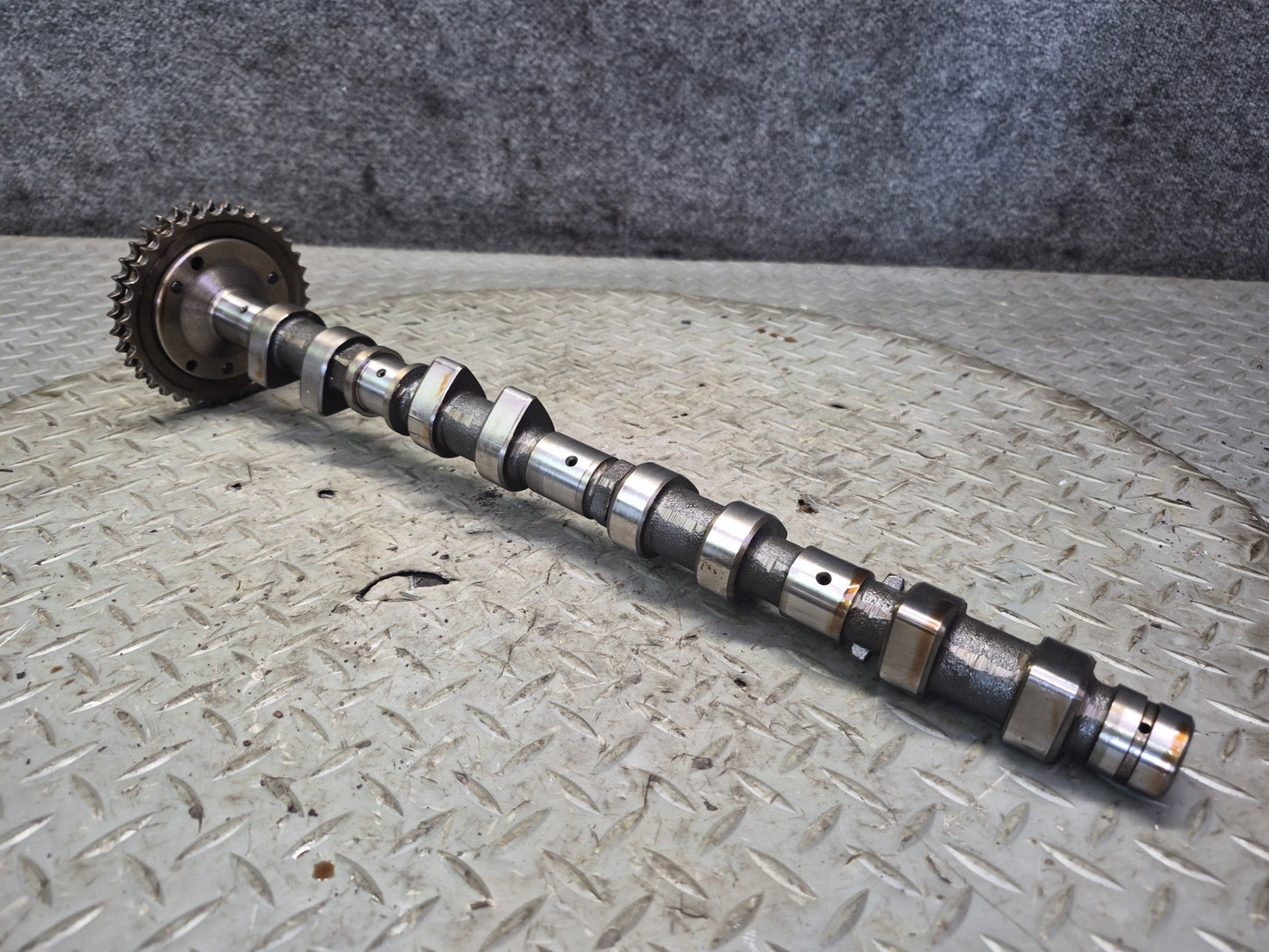 90-95 Mercedes W140 S500 5.0L 119.702 Left Intake & Exhaust Camshaft Set OEM