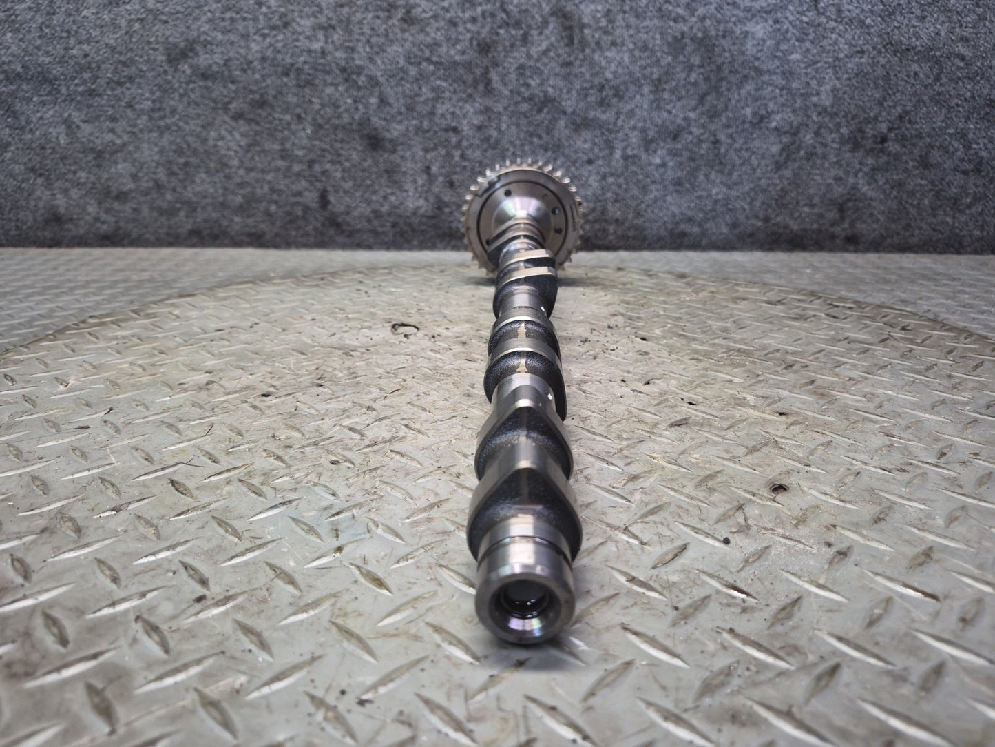 90-95 Mercedes W140 S500 5.0L 119.702 Left Intake & Exhaust Camshaft Set OEM