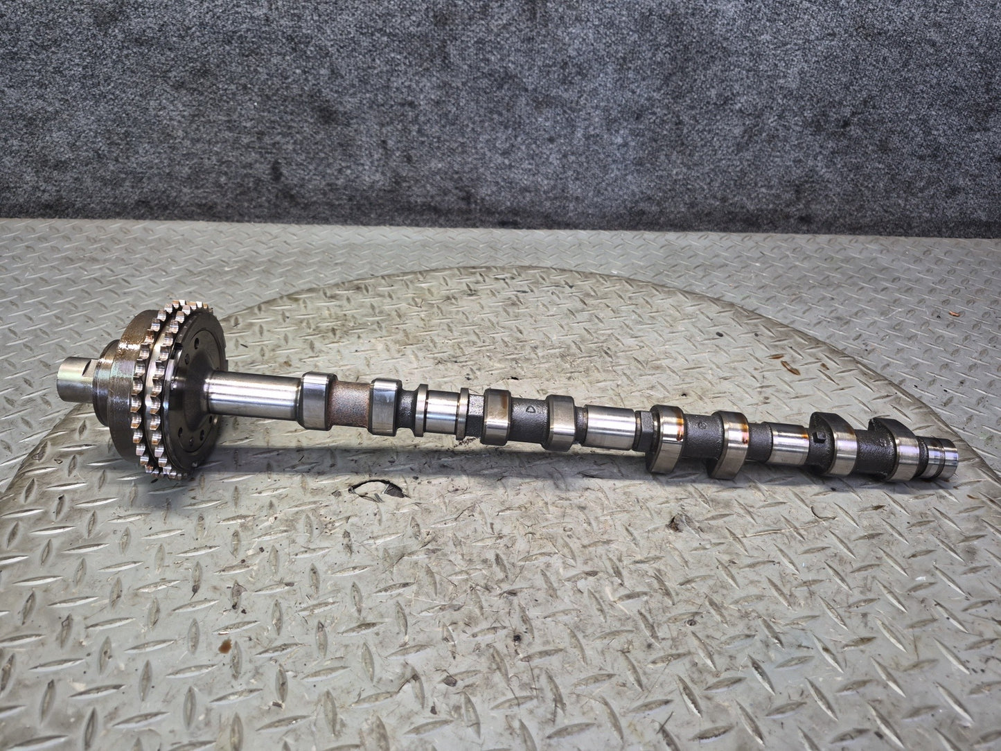 90-95 Mercedes W140 S500 5.0L 119.702 Right Intake & Exhaust Camshaft Set OEM