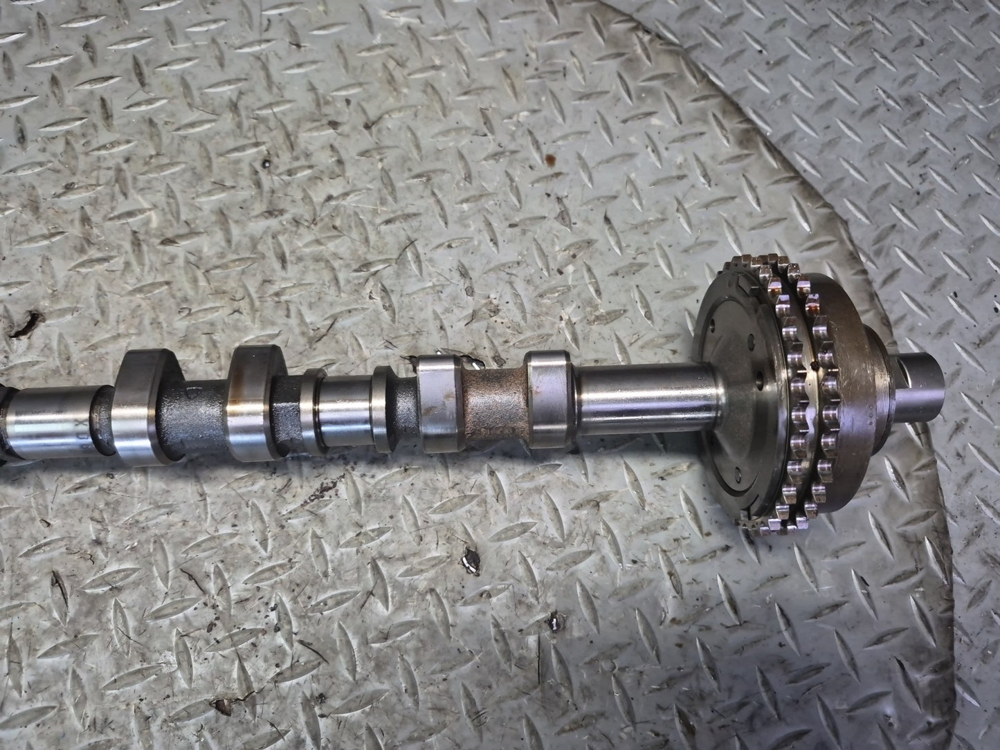 90-95 Mercedes W140 S500 5.0L 119.702 Right Intake & Exhaust Camshaft Set OEM