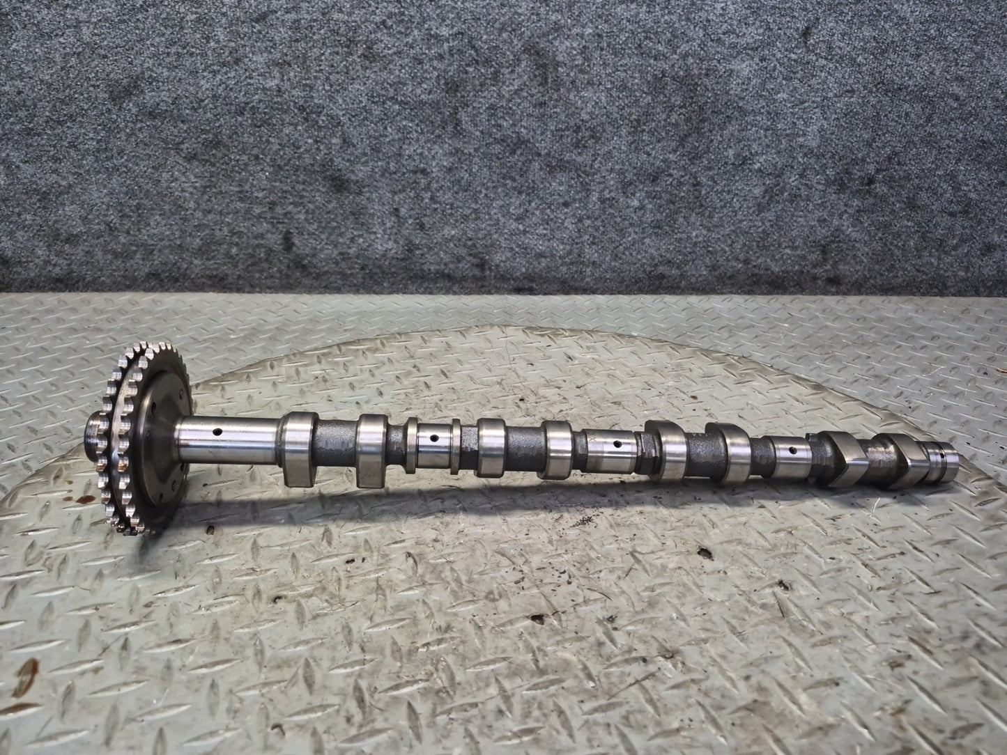 90-95 Mercedes W140 S500 5.0L 119.702 Right Intake & Exhaust Camshaft Set OEM