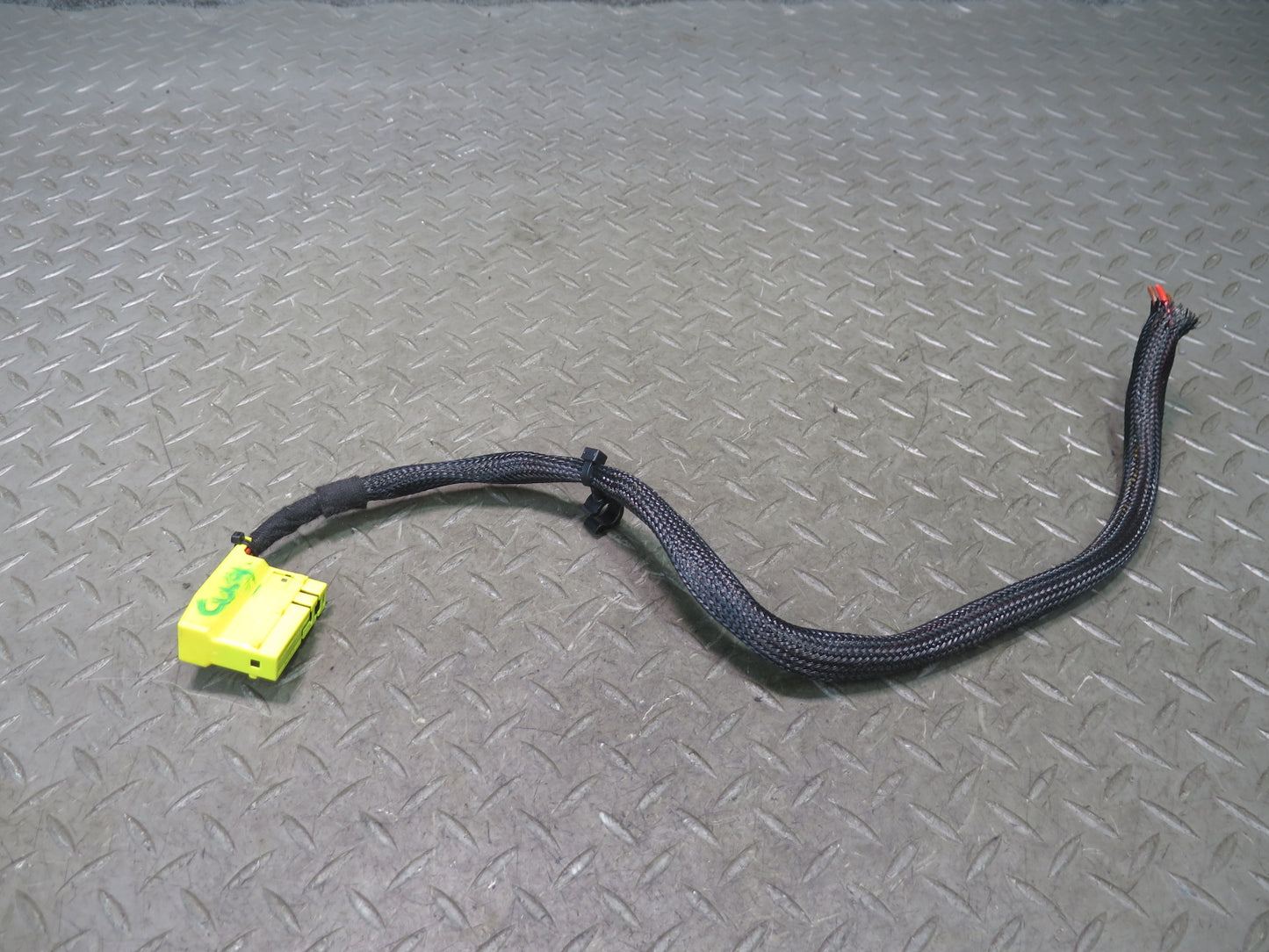 2005-2008 Porsche Boxster 987 Front Left Side Seat Wire Harness Connector