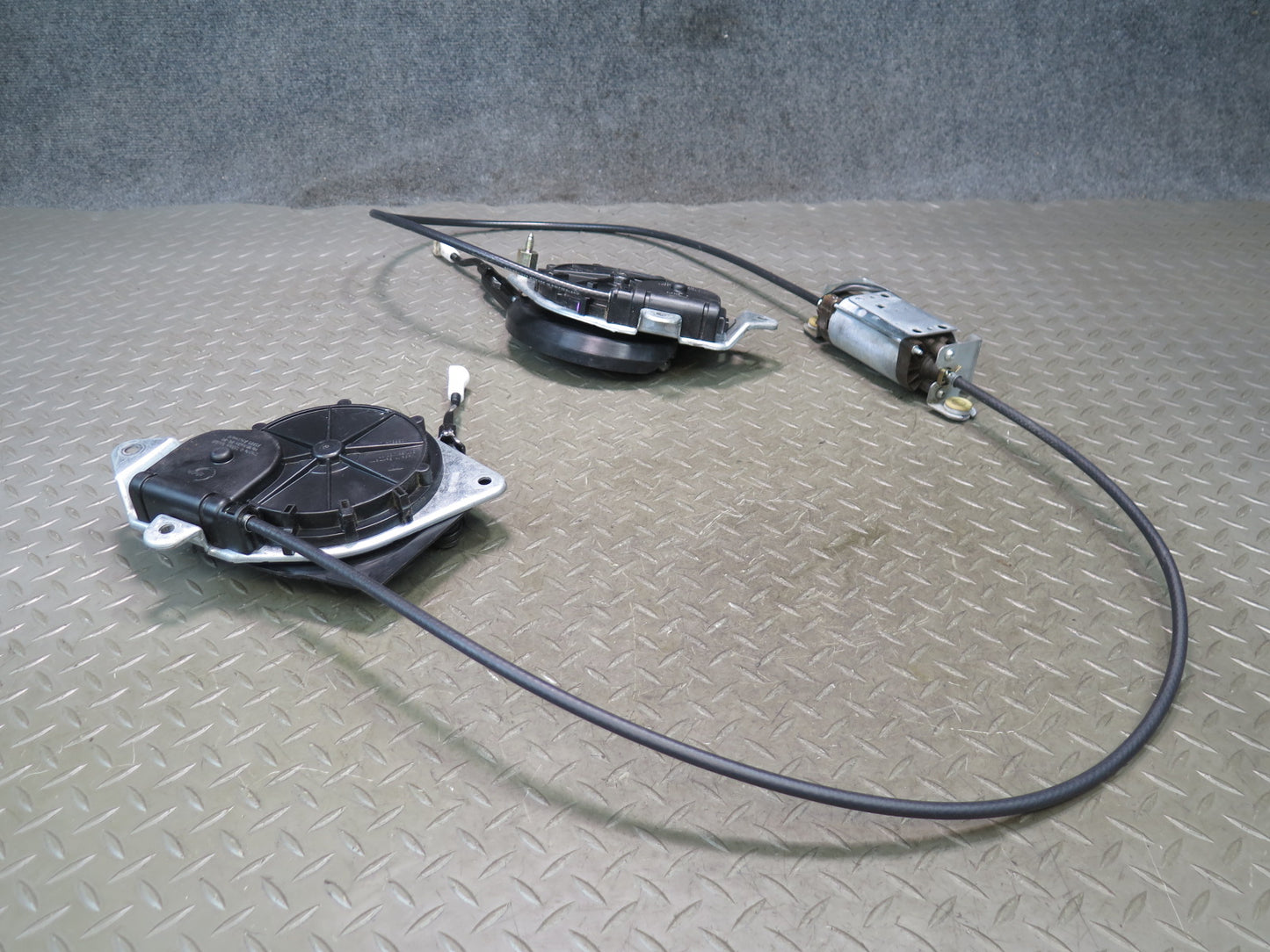 05-12 Porsche Boxster 987 Convertible Left Right TOP Transmission Motor Set