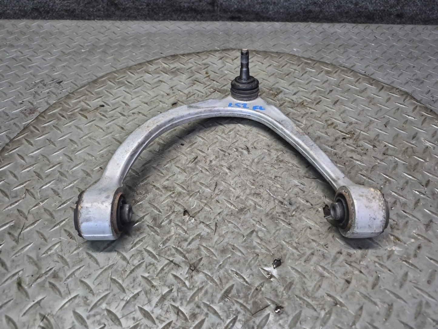 01-06 Lexus UCF30L LS430 Front Left Suspension Upper Control Arm OEM