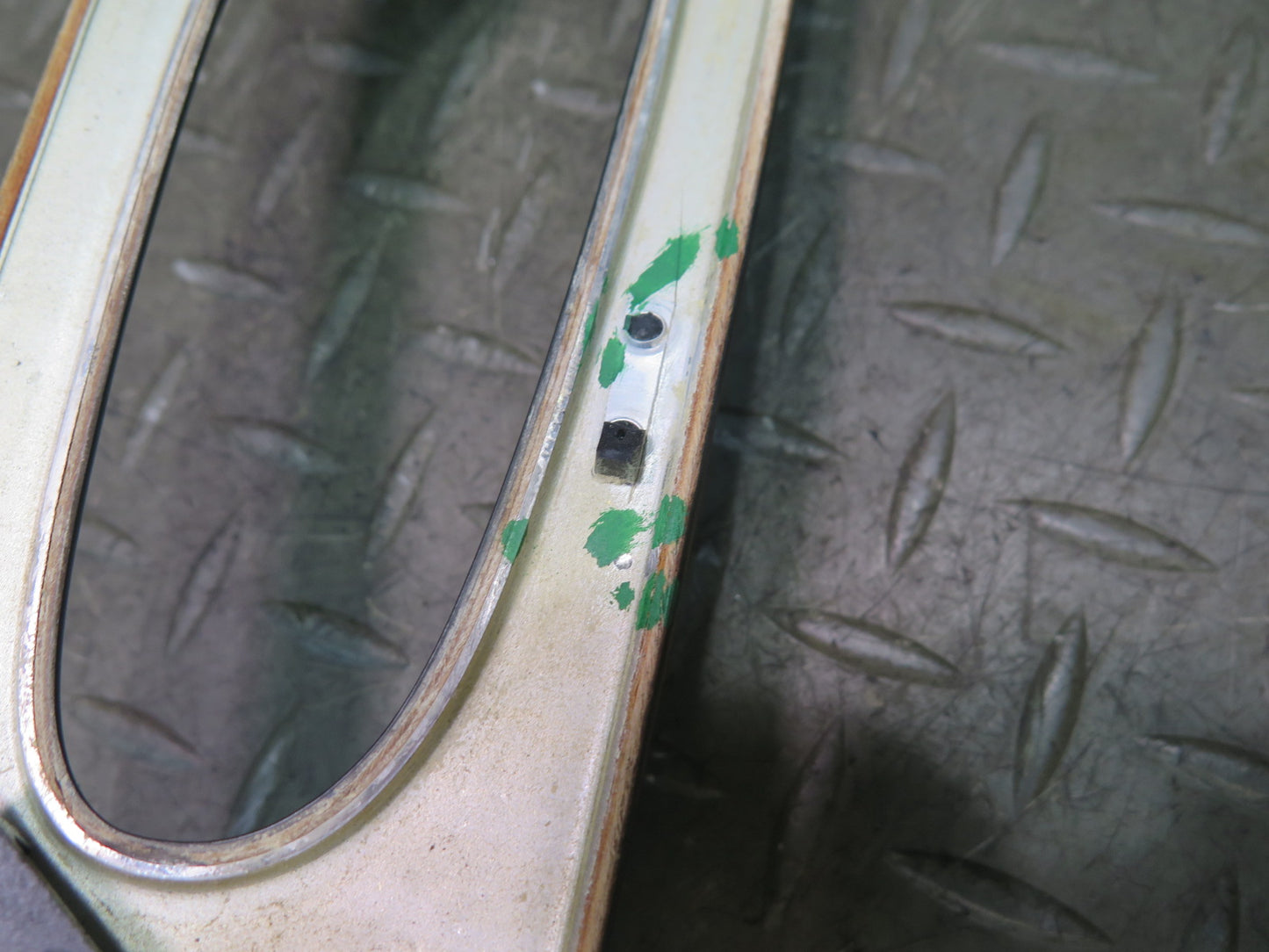 03-06 Mercedes R230 SL55 AMG Set of 2 Front Door Wood Trim Panel Damaged
