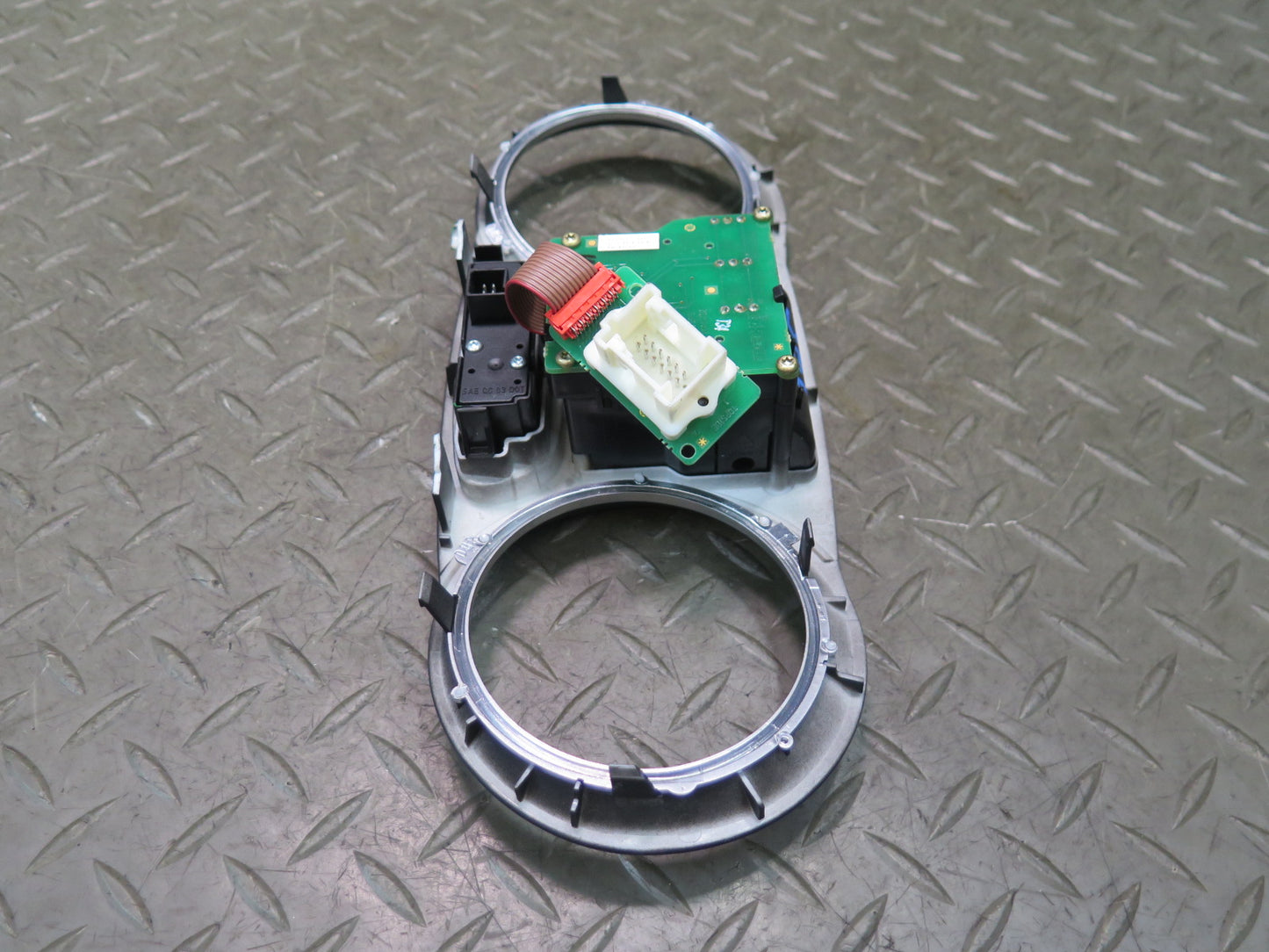 03-06 Mercedes R230 SL55 AMG Hazard Door Lock Unlock Button w Bezel Damaged