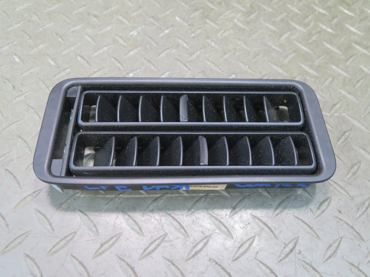 1984-1986 Porsche 928 S Front Center Console Dash Air Vent Grille