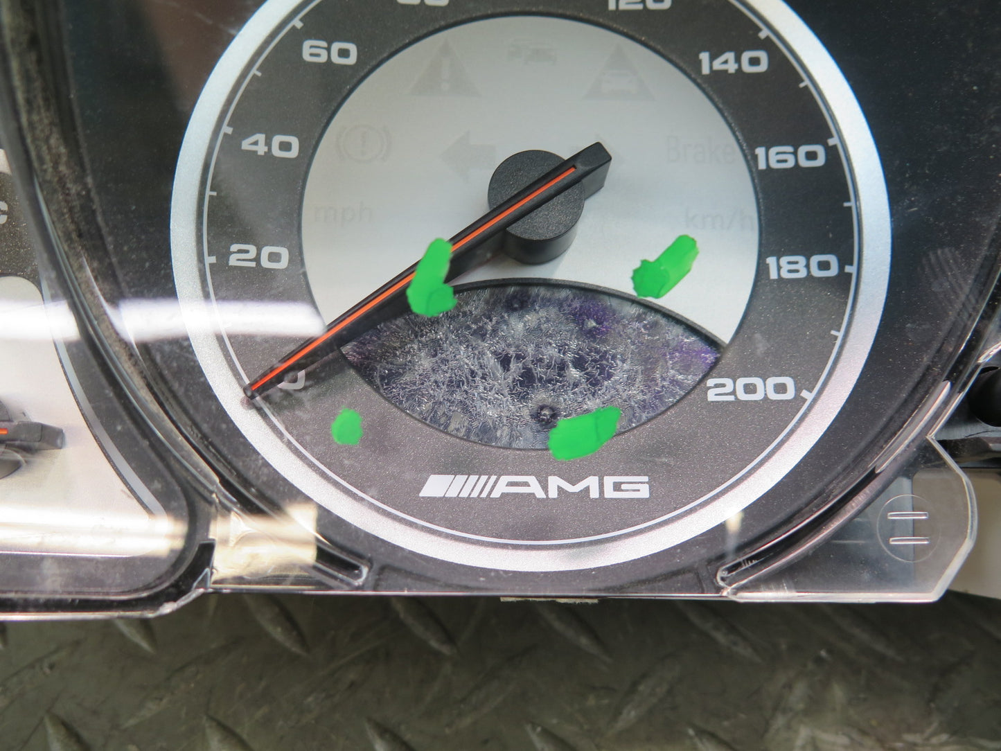 03-06 Mercedes R230 SL55 AMG Speedometer Gauge Cluster Unit 2305406811 Defective