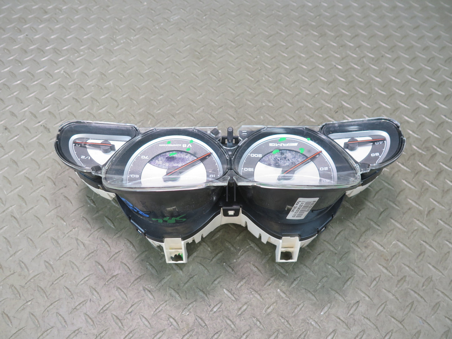 03-06 Mercedes R230 SL55 AMG Speedometer Gauge Cluster Unit 2305406811 Defective