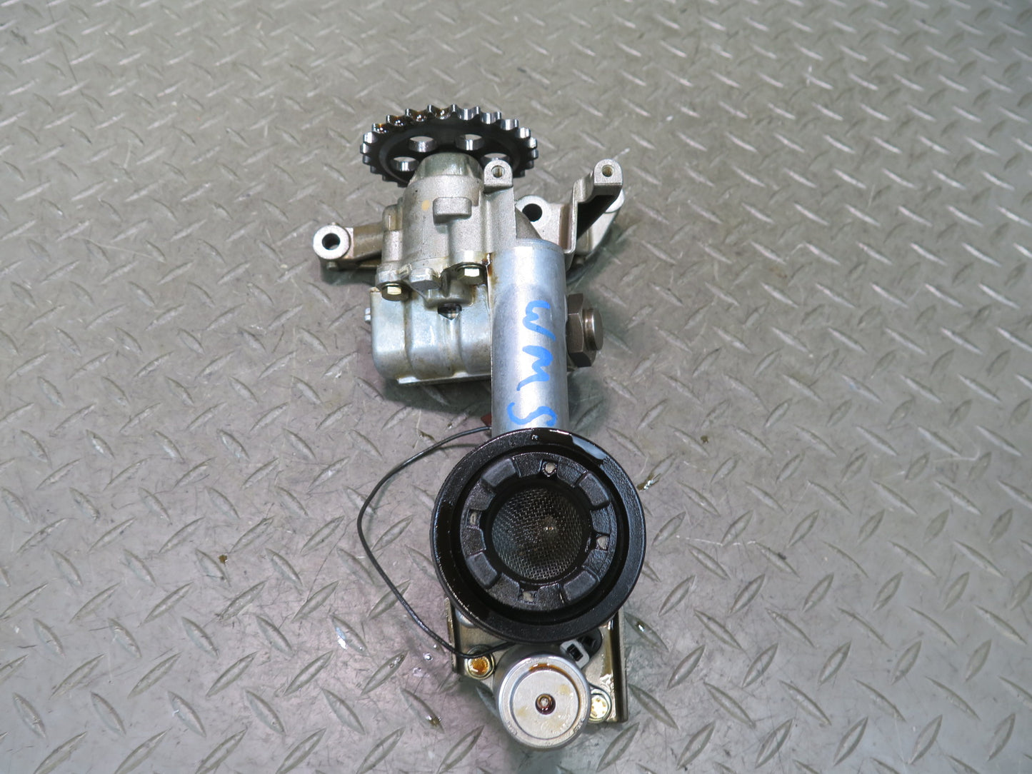 94-95 Mercedes W140 S500 119.702 Engine Motor Oil Pump 1191860301 OEM