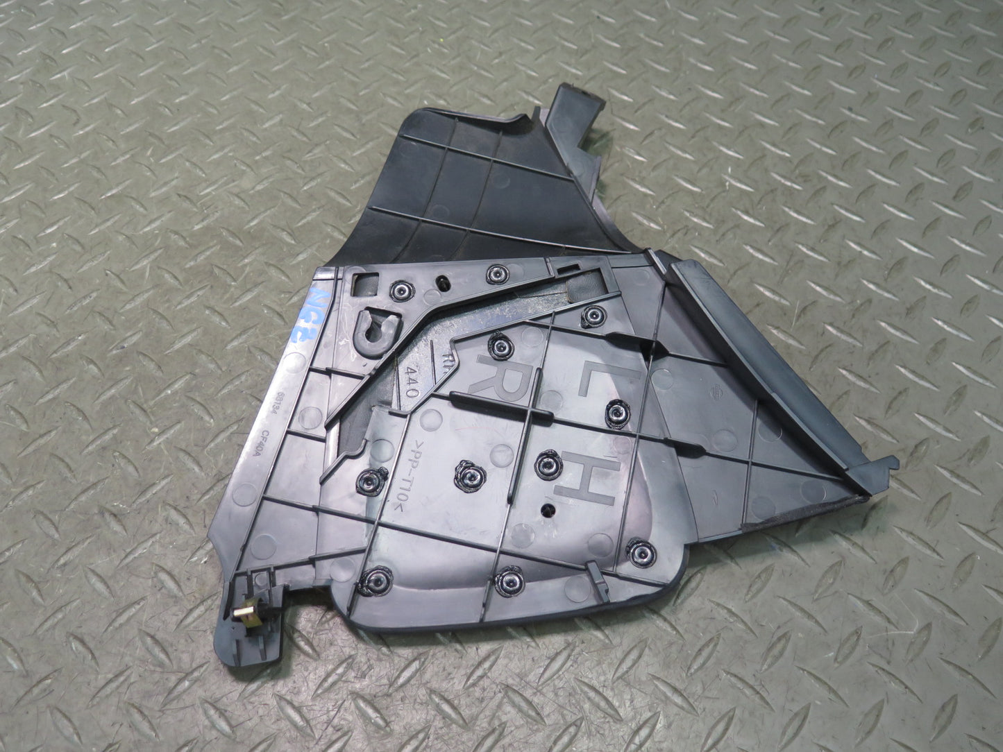 06-09 Nissan Z33 350Z Set of 2 Left & Right Center Console Kick Trim Panel OEM