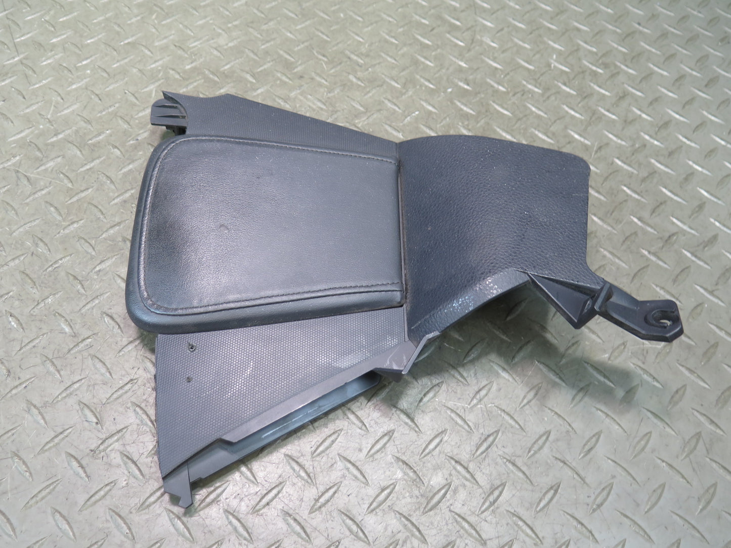 06-09 Nissan Z33 350Z Set of 2 Left & Right Center Console Kick Trim Panel OEM
