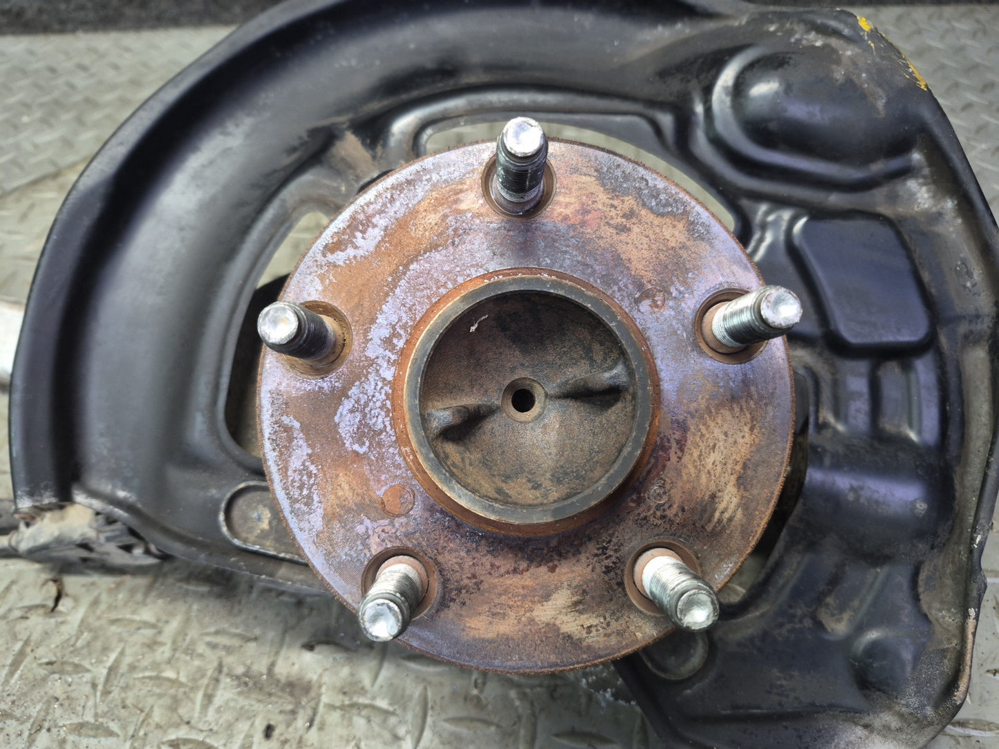 01-06 Lexus UCF30L LS430 RWD Front Right Spindle Knuckle Wheel Hub Bearing OEM