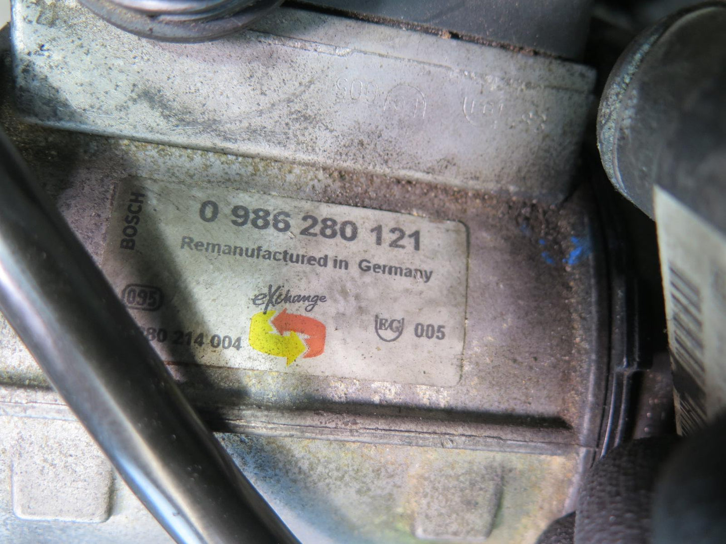 94-95 Mercedes W140 S500 M119.702 Engine Throttle Body w MAF Sensor OEM