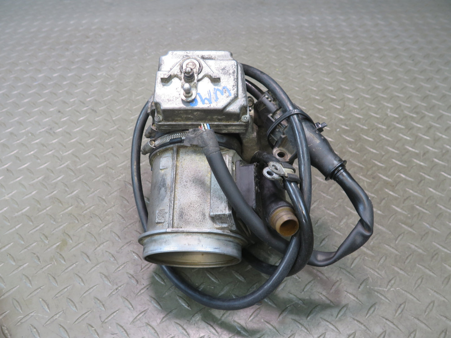 94-95 Mercedes W140 S500 M119.702 Engine Throttle Body w MAF Sensor OEM