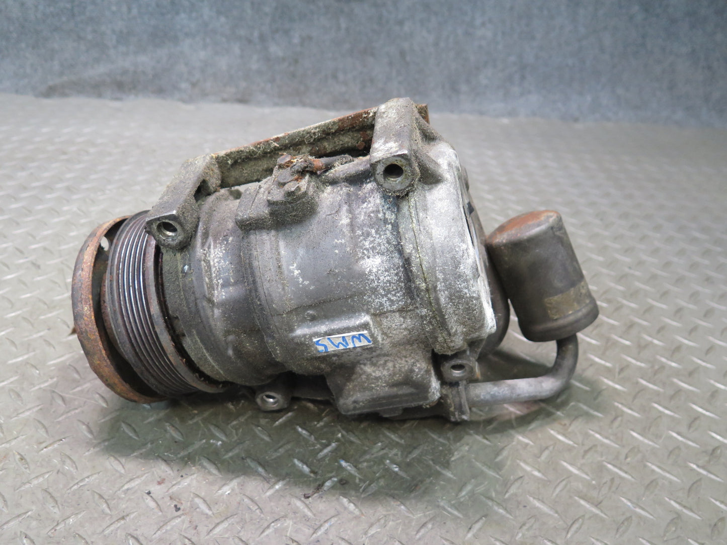 94-95 Mercedes W140 S500 M119.702 A/C Air Condition Compressor OEM