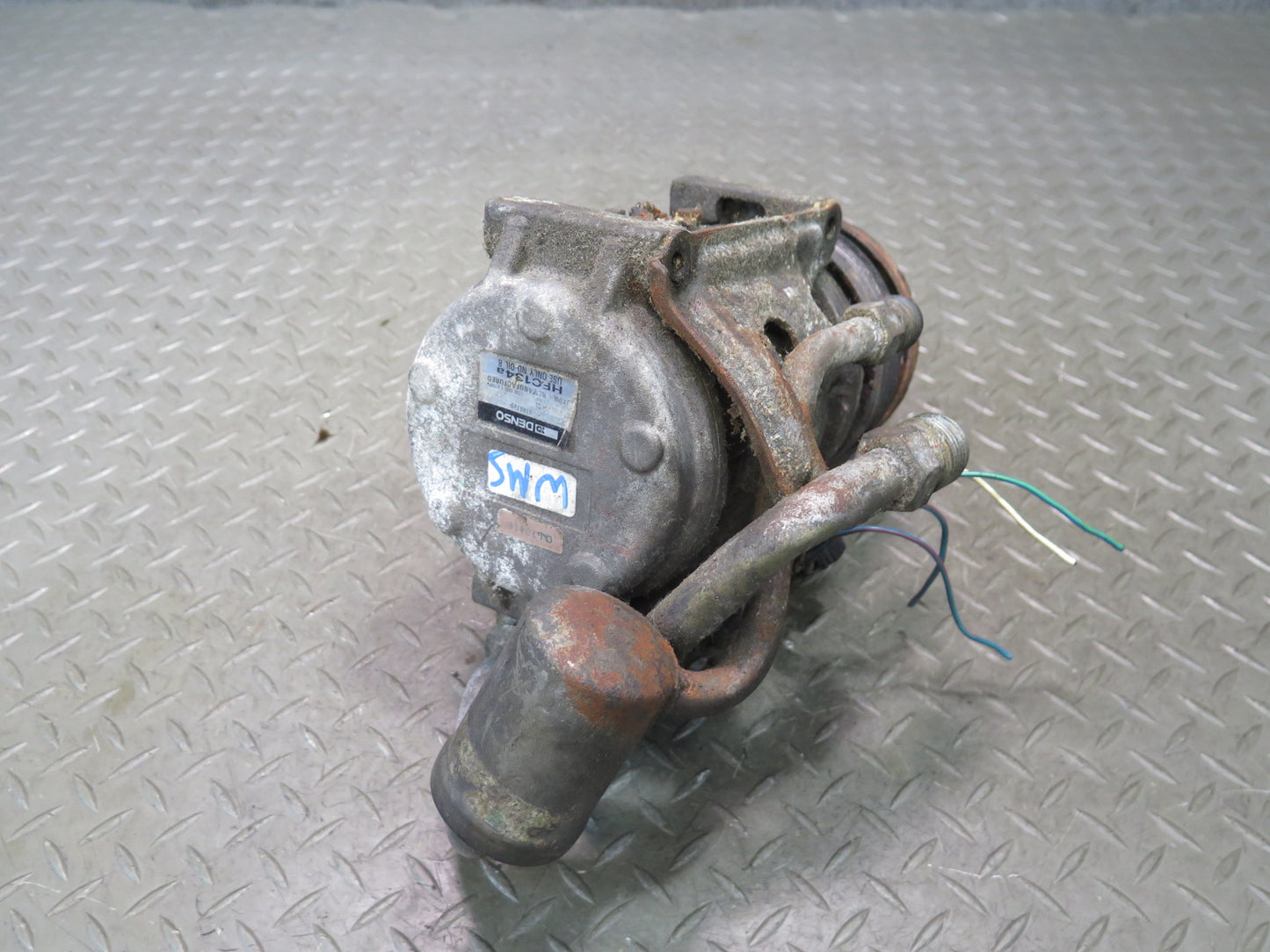 94-95 Mercedes W140 S500 M119.702 A/C Air Condition Compressor OEM