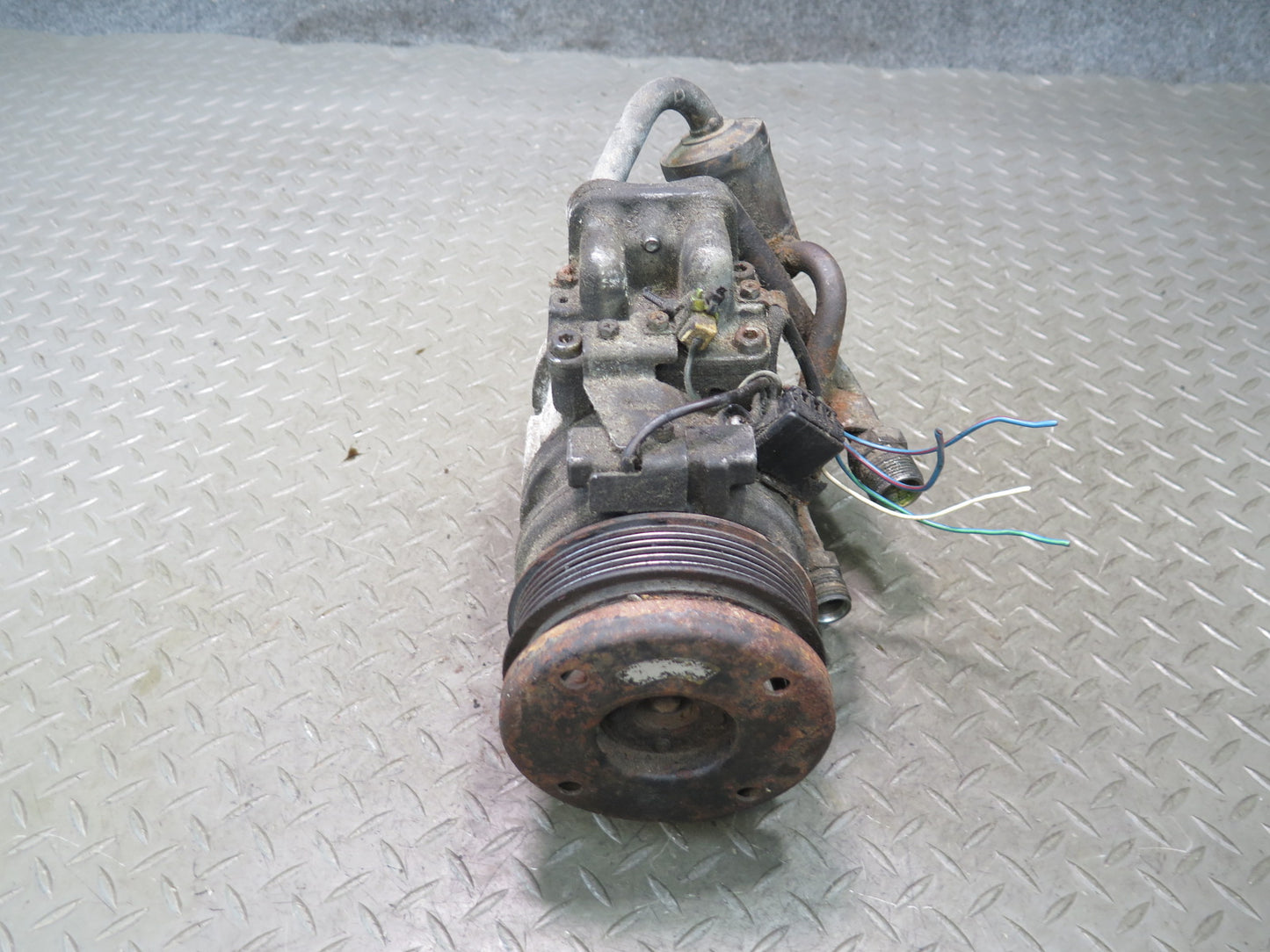 94-95 Mercedes W140 S500 M119.702 A/C Air Condition Compressor OEM