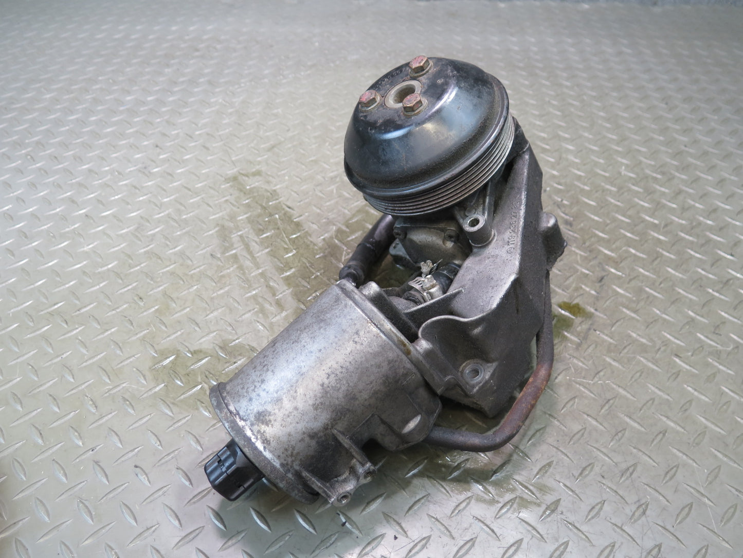 94-95 Mercedes W140 S500 M119.702 Power Steering Pump w Reservoir & Pulley OEM