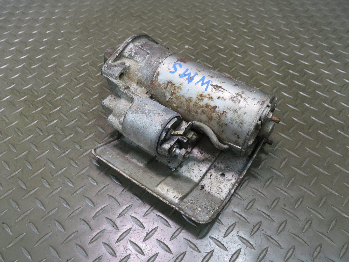 94-99 Mercedes W140 S500 M119 Engine Starter Motor w Shield OEM