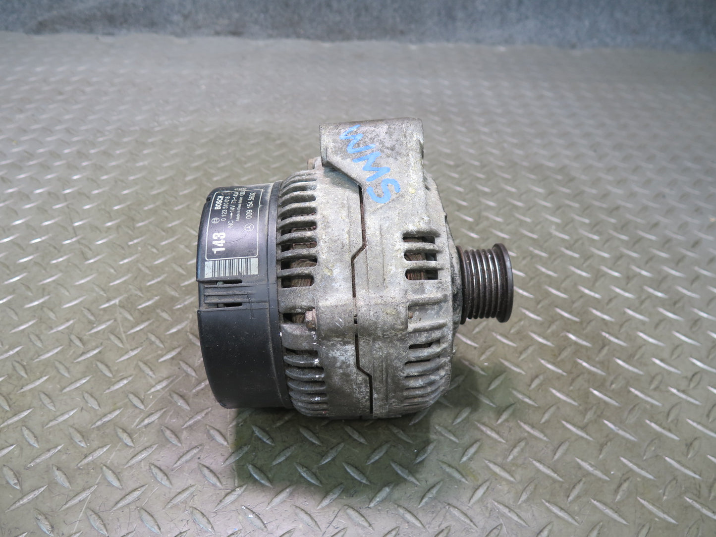 94-99 Mercedes W140 S500 M119 Engine Alternator Generator 0091545602 OEM
