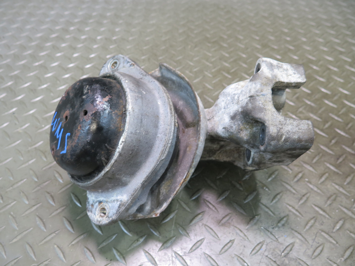 94-95 Mercedes W140 S500 M119.702 Set of 2 Engine Left & Right Motor Mount OEM