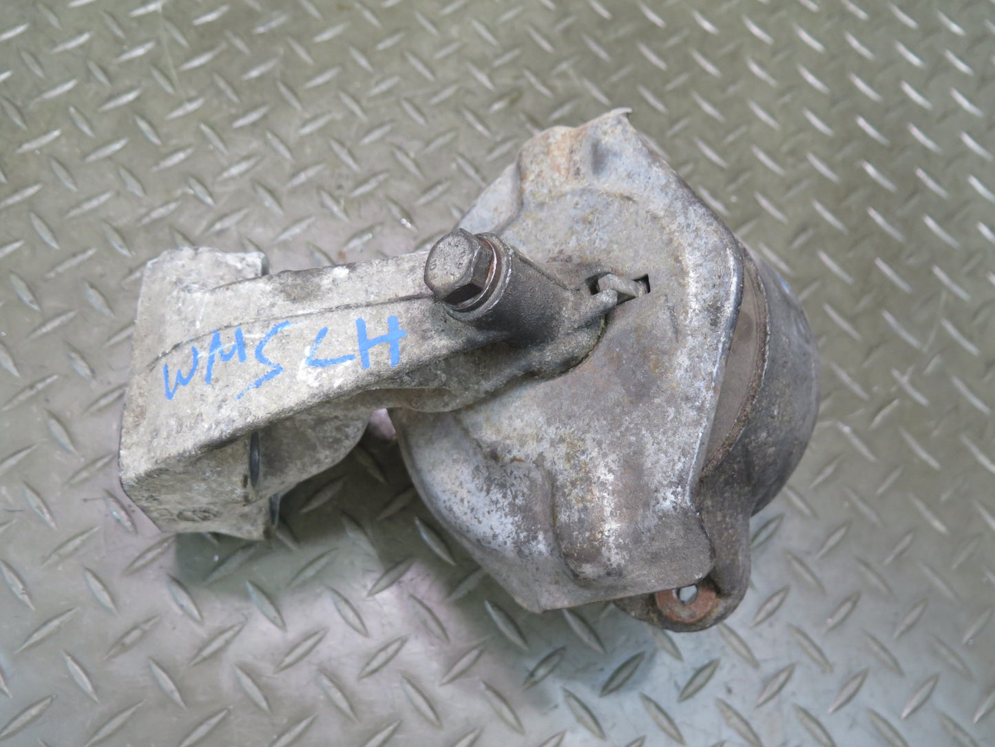 94-95 Mercedes W140 S500 M119.702 Set of 2 Engine Left & Right Motor Mount OEM