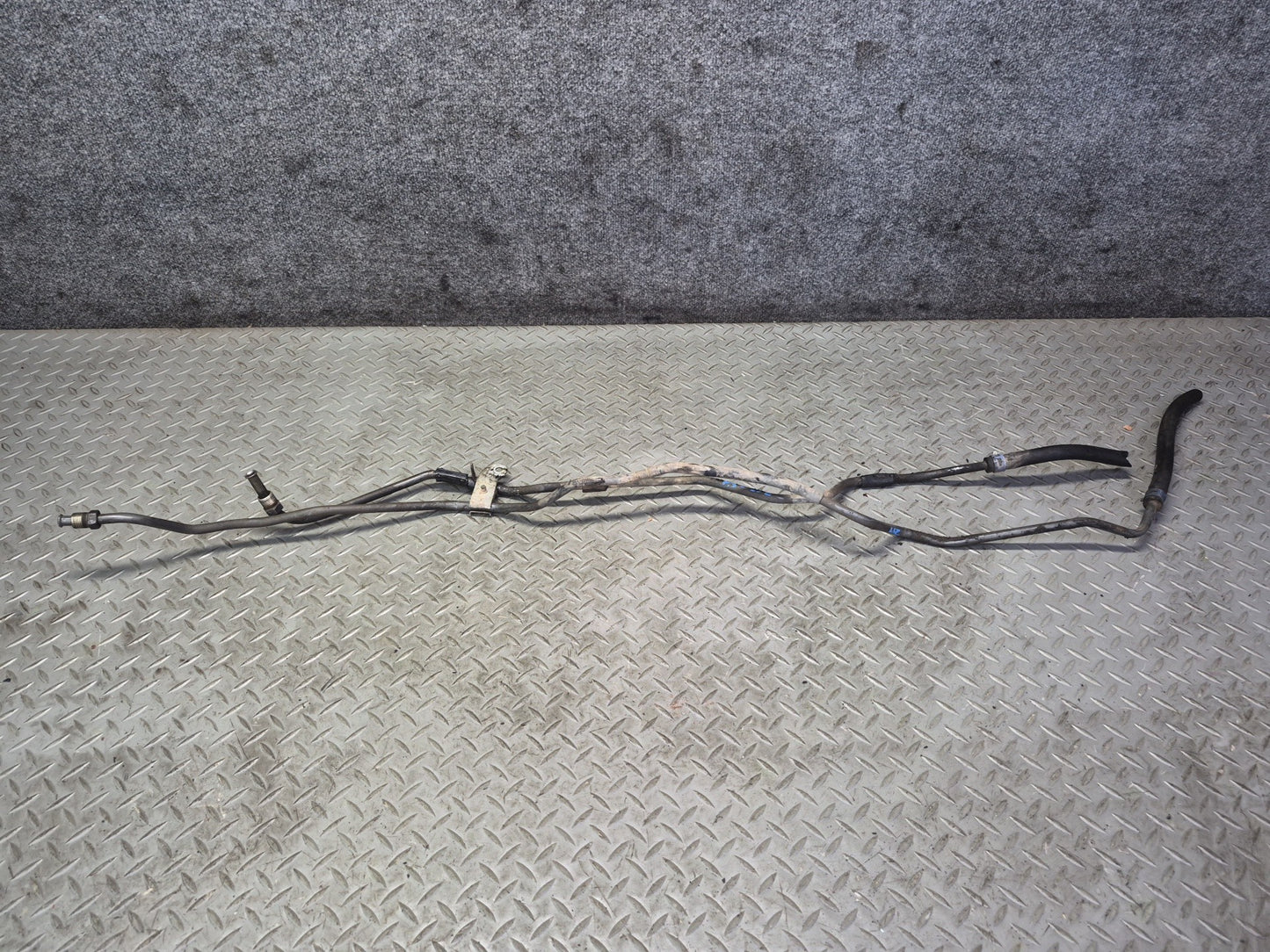 01-03 Lexus UCF30L LS430 Set of 2 A/T Automatic Transmission Hose Pipe Line OEM