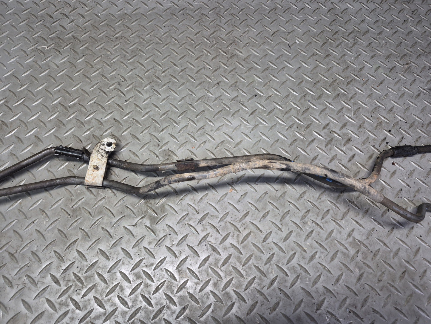 01-03 Lexus UCF30L LS430 Set of 2 A/T Automatic Transmission Hose Pipe Line OEM
