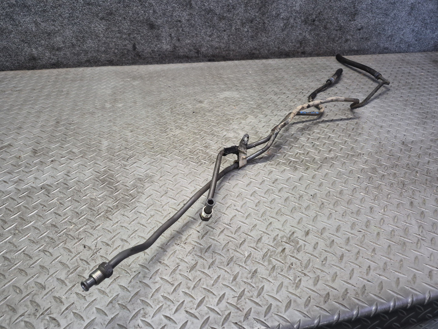 01-03 Lexus UCF30L LS430 Set of 2 A/T Automatic Transmission Hose Pipe Line OEM