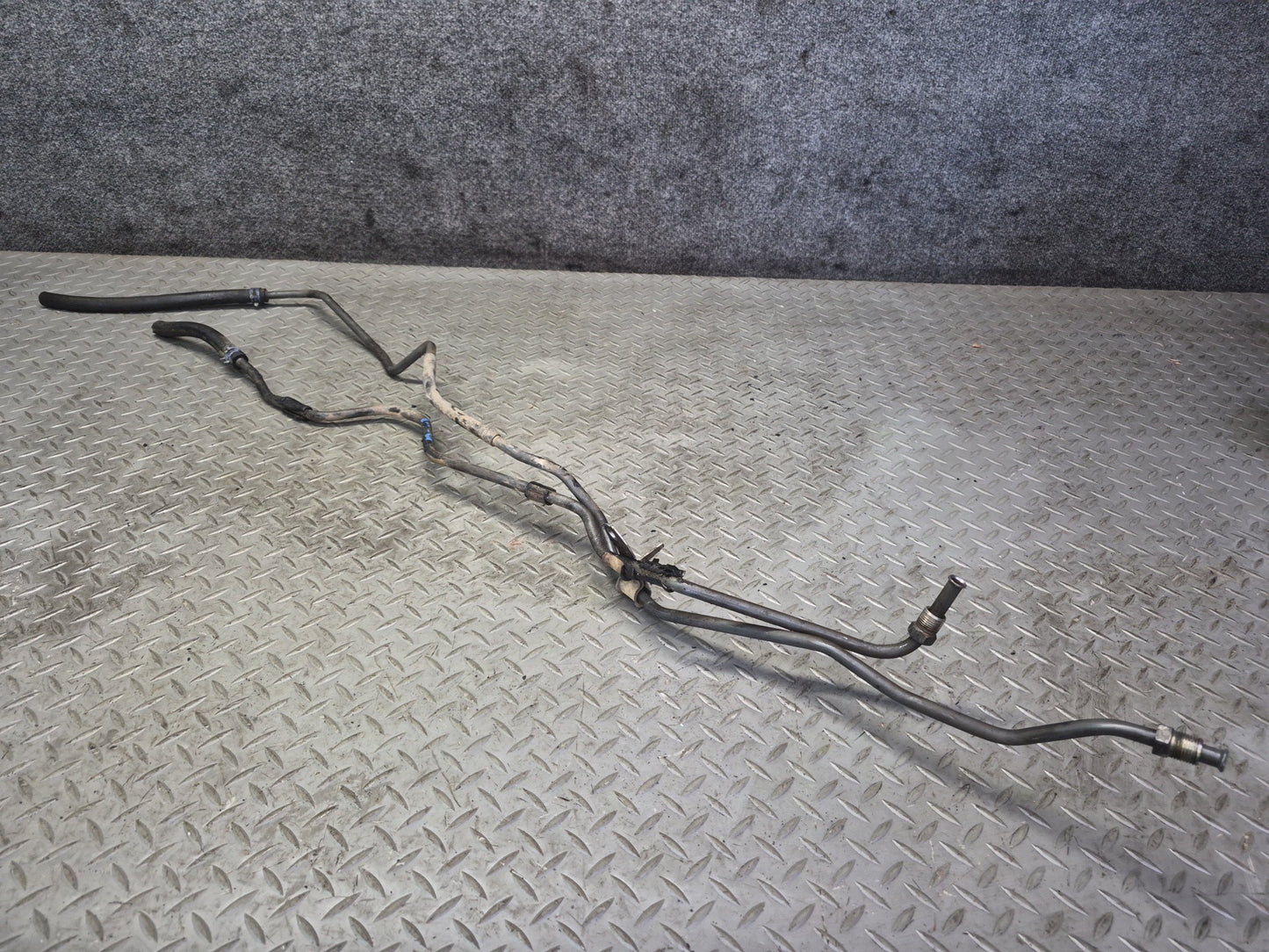 01-03 Lexus UCF30L LS430 Set of 2 A/T Automatic Transmission Hose Pipe Line OEM