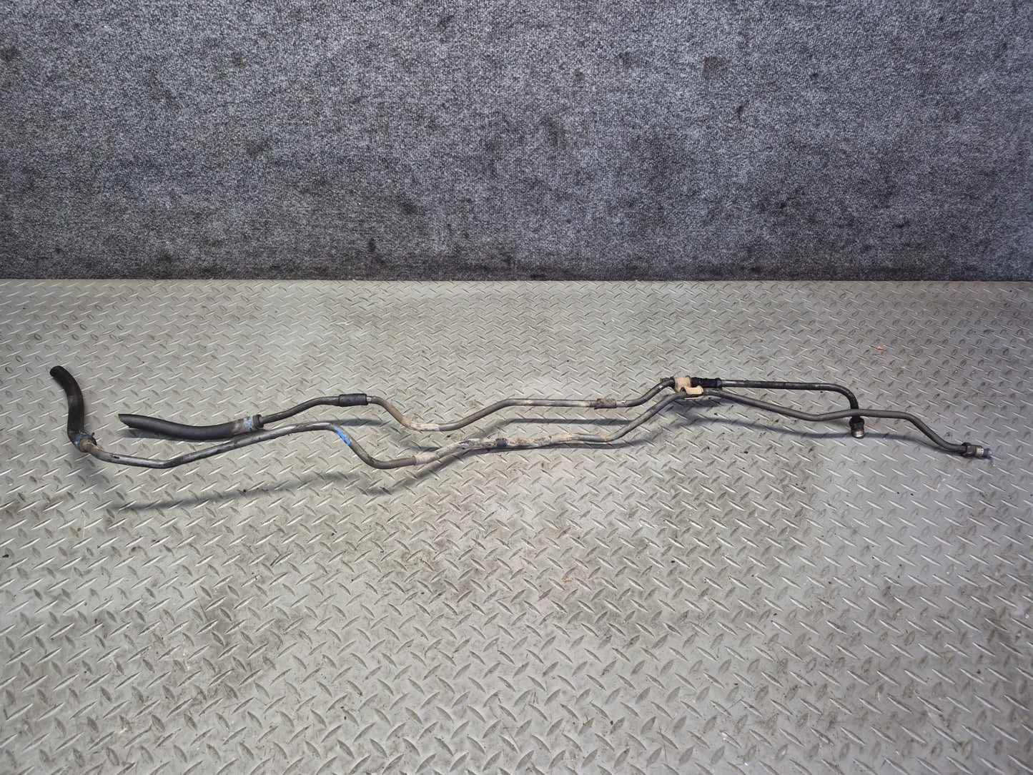 01-03 Lexus UCF30L LS430 Set of 2 A/T Automatic Transmission Hose Pipe Line OEM