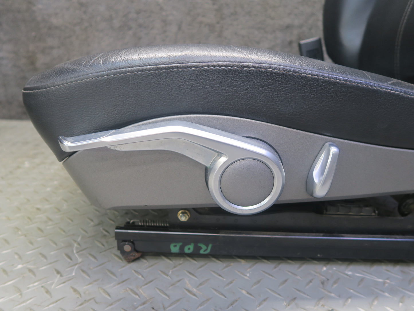 2005-2008 Porsche Boxster 987 Front Left & Right Side Seat Leather Black Set 50K
