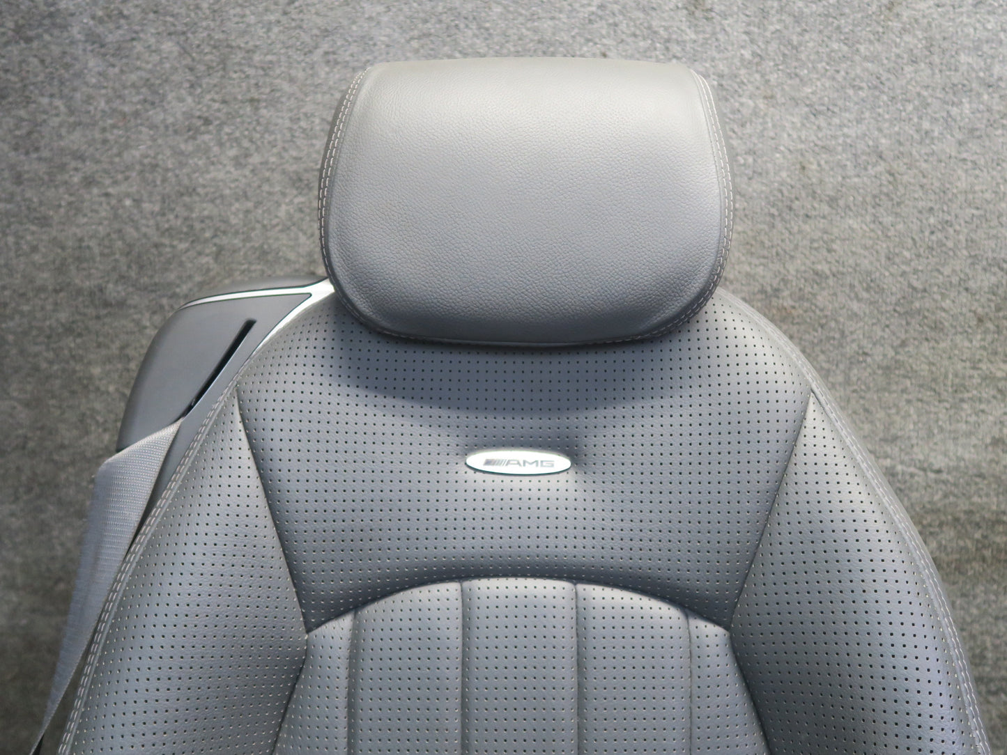 03-06 Mercedes R230 SL55 AMG Set of 2 Front Sport Leather Heat Massage Seat Dmgd