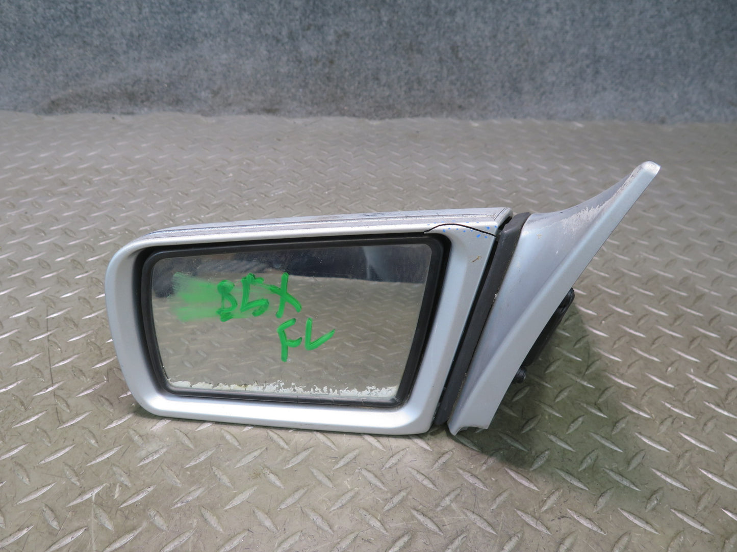 97-98 Mercedes R129 SL Left Exterior Side View Heated Power Fold Mirror Damaged