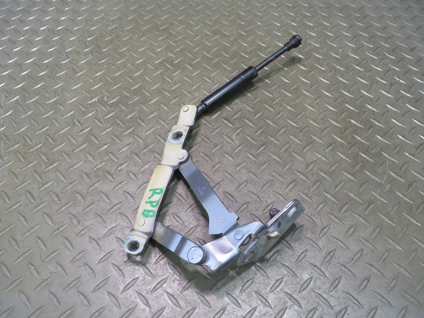 2005-2012 Porsche Boxster 987 Rear Left & Right Trunk Hood Hinge Bracket Set